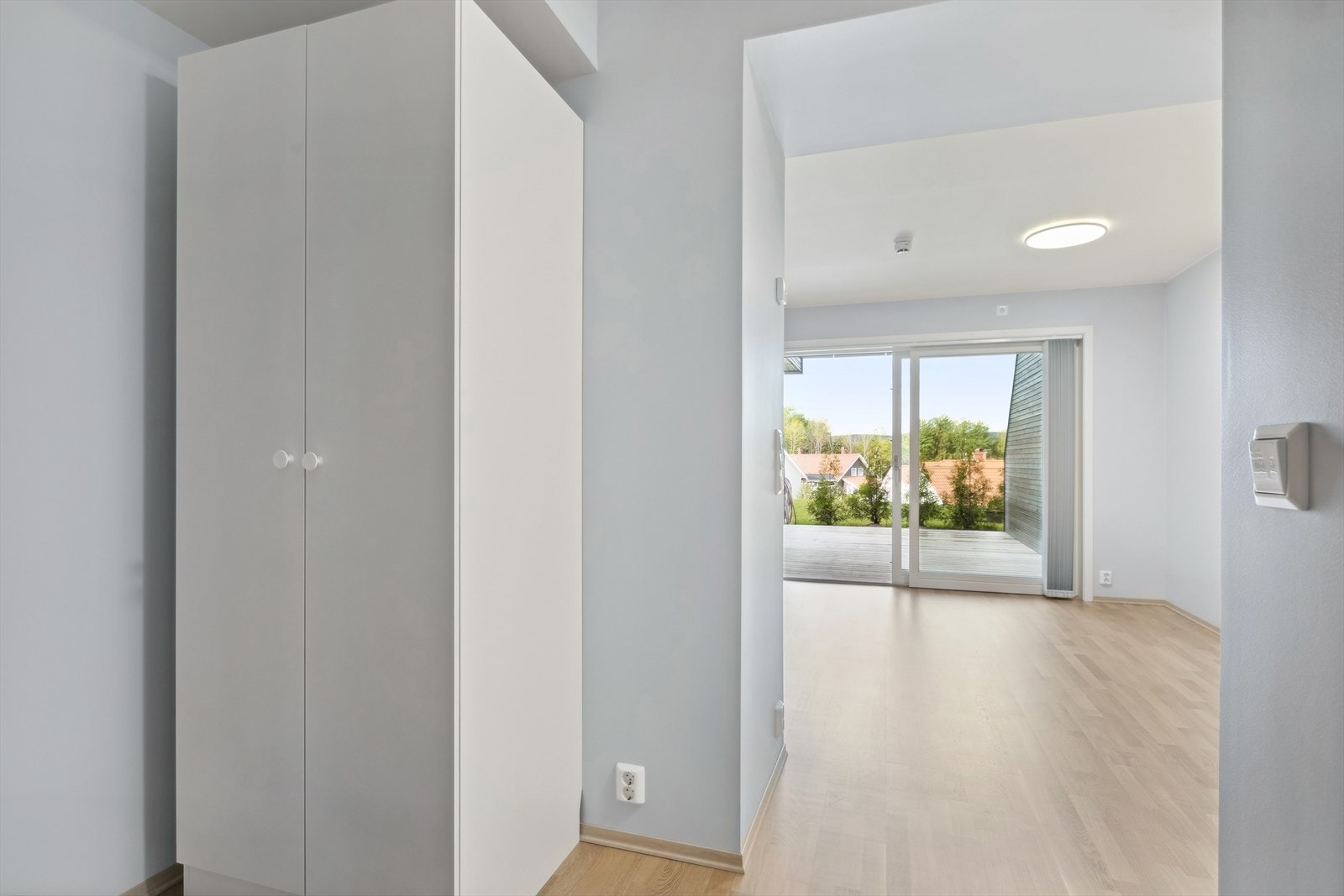 Leiligheten er innredet med en sovealkove der det er plass til dobbeltseng og garderobeskap. Galleribilde