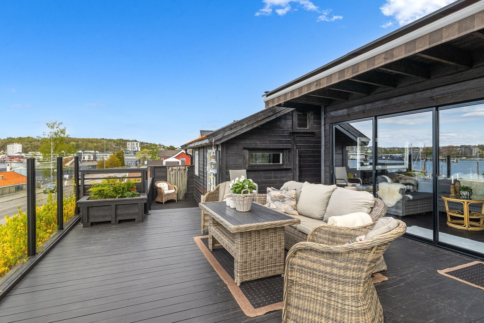 Gjennomgang mellom anneks og sommer/vinterstue Galleribilde