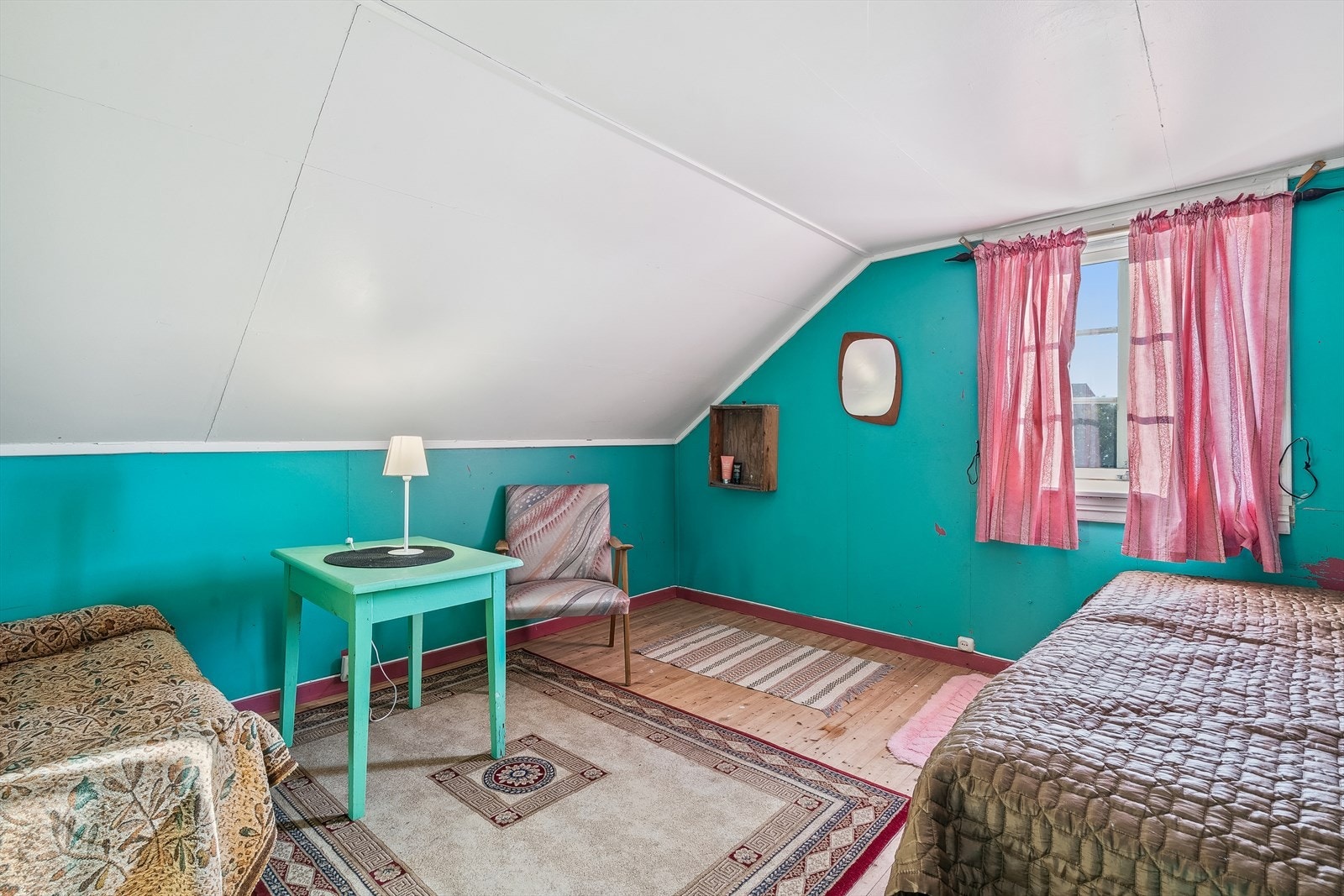 Soverom i Klubben 12. Galleribilde