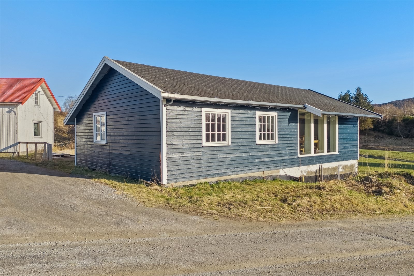 Mot fasade av Klubben 14. Galleribilde