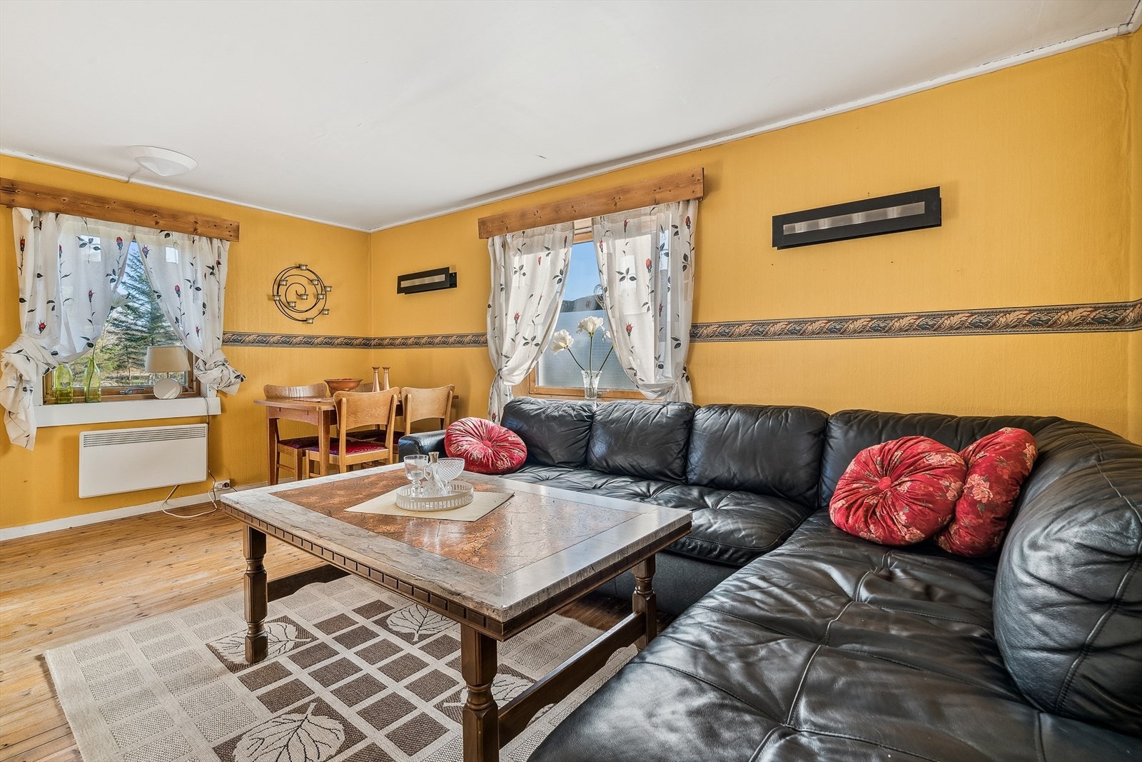 Stue i Klubben 12. Galleribilde