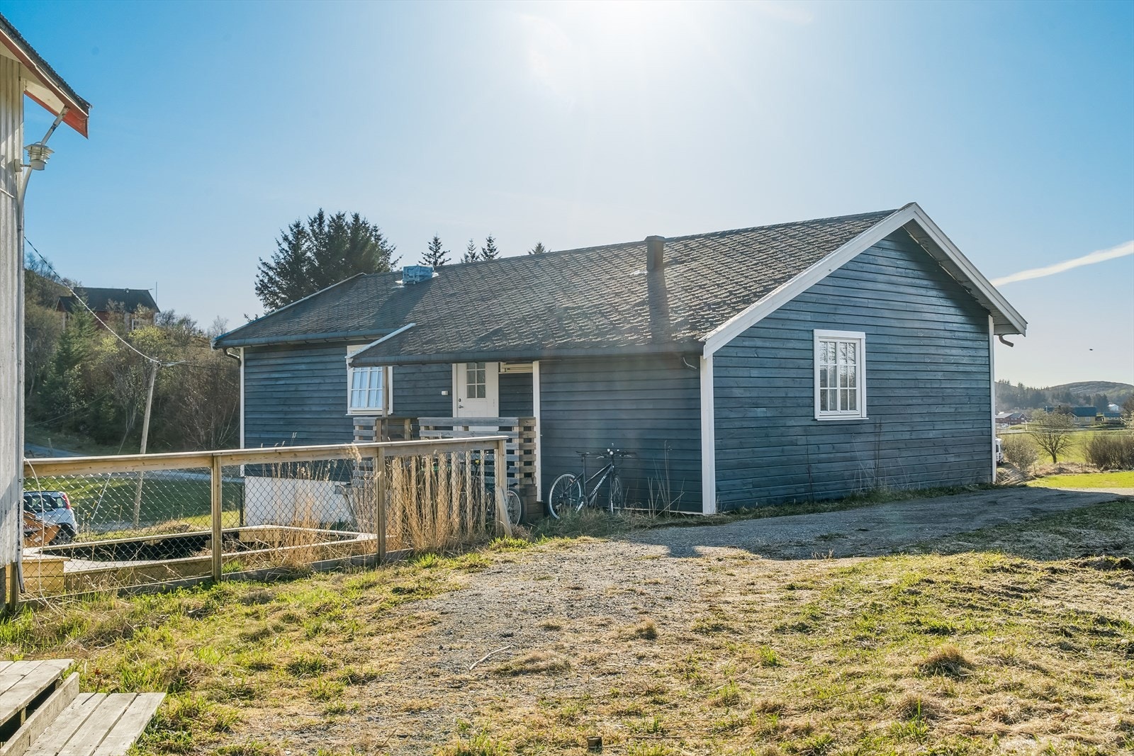 Mot fasade av Klubben 14. Galleribilde