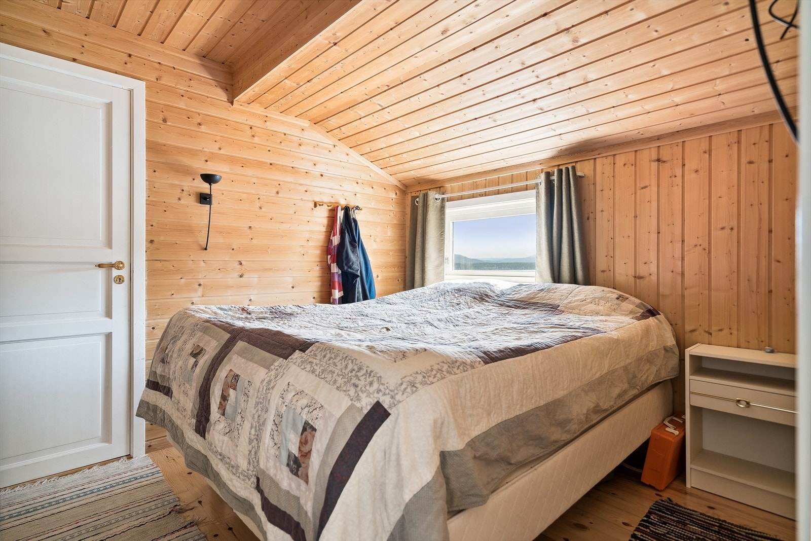 Soverom1 . Galleribilde