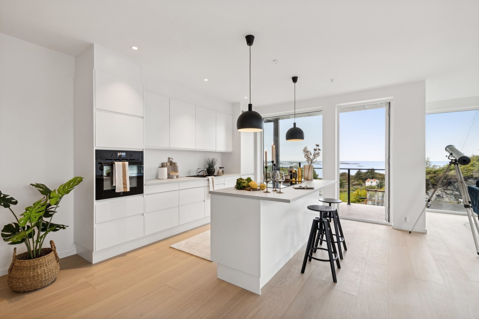 Velkommen til Rundhagen 16 - Presentert av Martin Engeberg v/DNB Eiendom Galleribilde