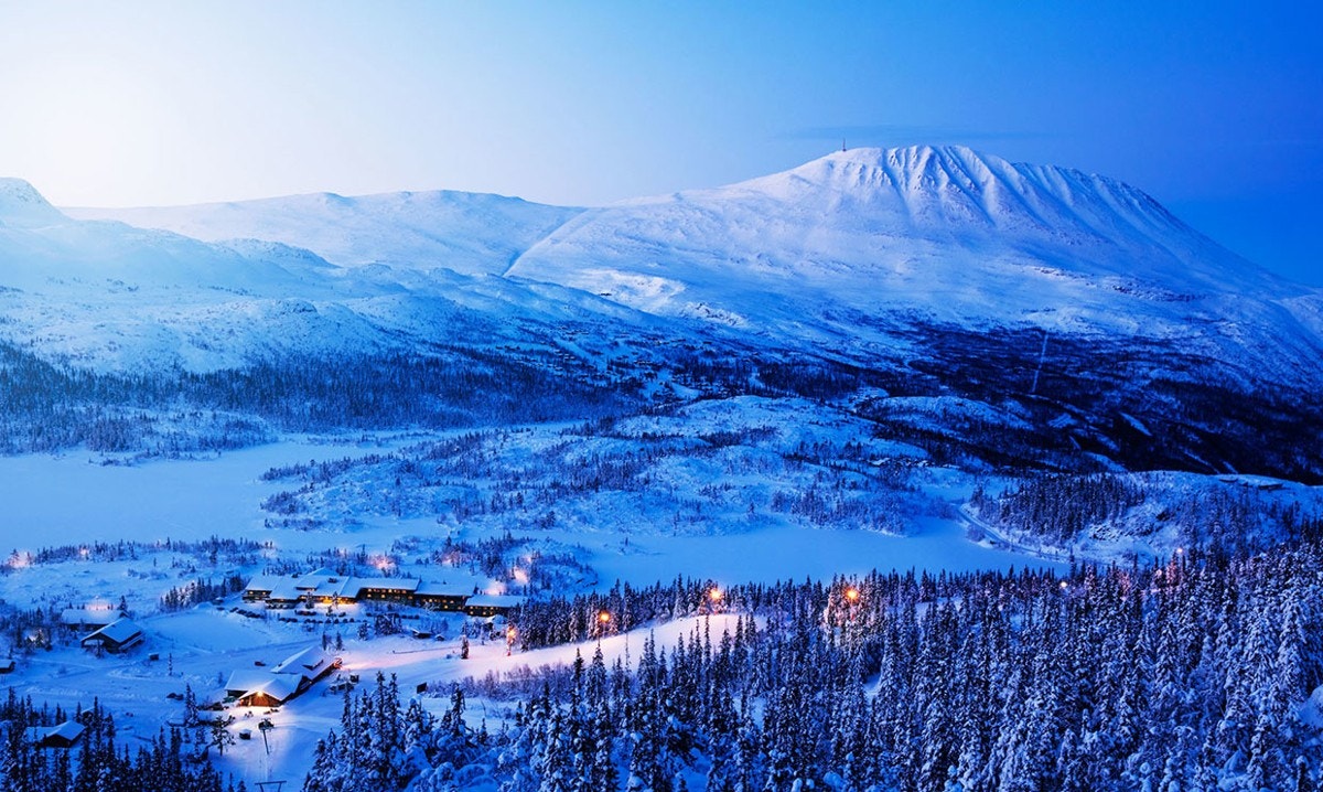 Nydelig naturområder og flotte ski og turmuligheter i nærhet til boligen - krediteres: Gaustablikk Høyfjellshotell Galleribilde