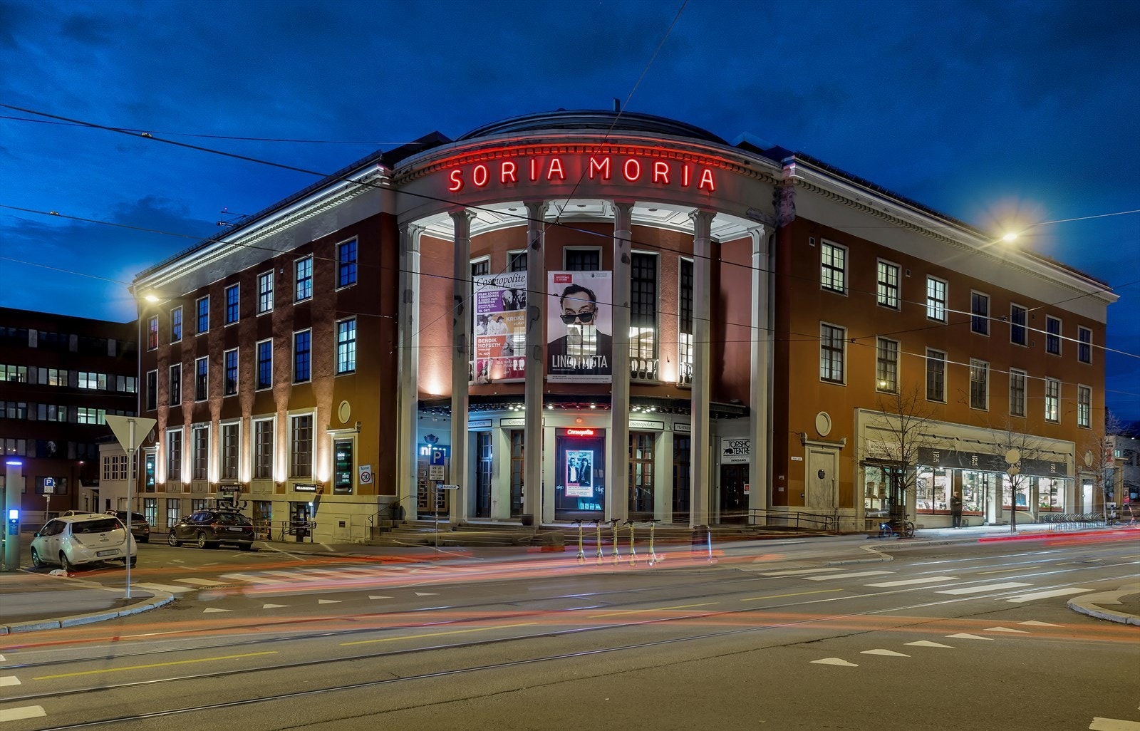 I tillegg har Soria Moria åpnet kulturhuset Hva Skjer, som kan tilby spennende mat, samt konserter, retro spillrom og cocktailbar for å nevne noe, dette i ekte Torshov-stil med en god atmosfære. Galleribilde