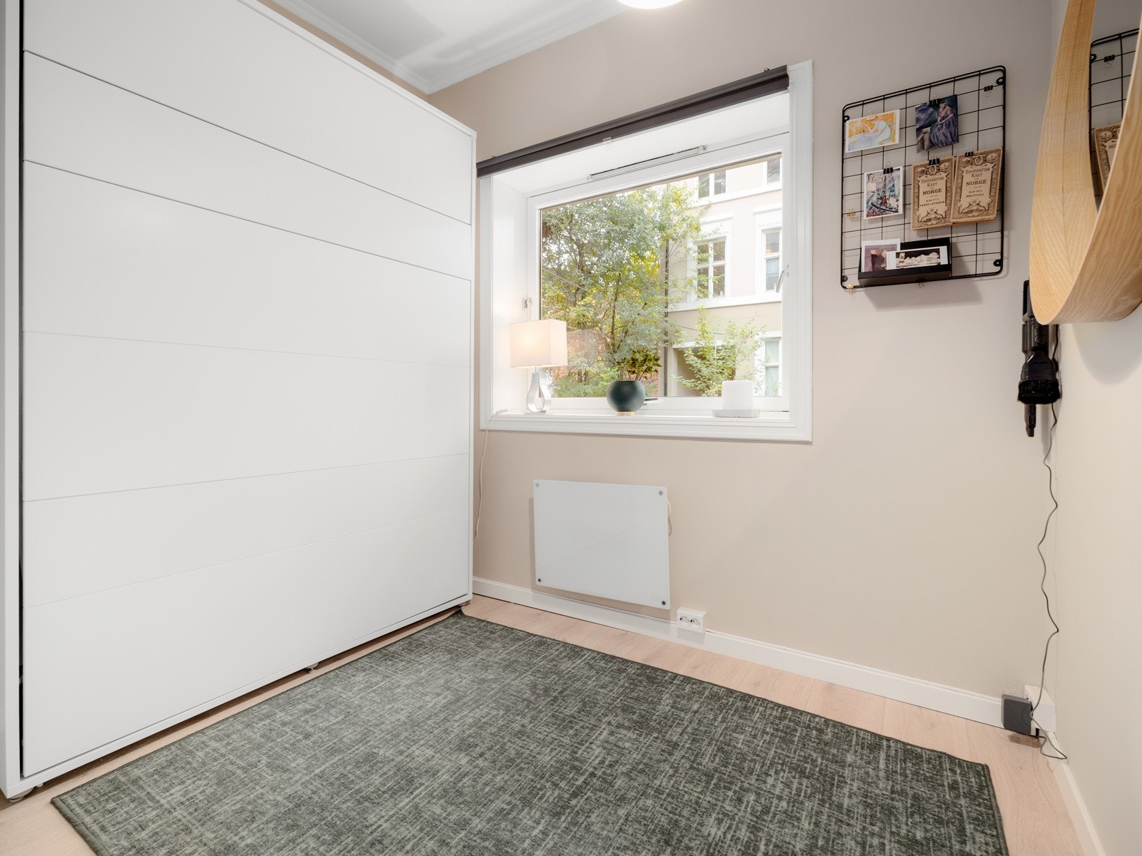 Med to soverom egner det ene seg ypperlig for gjesteværelse, barnerom eller hjemmekontor. Galleribilde