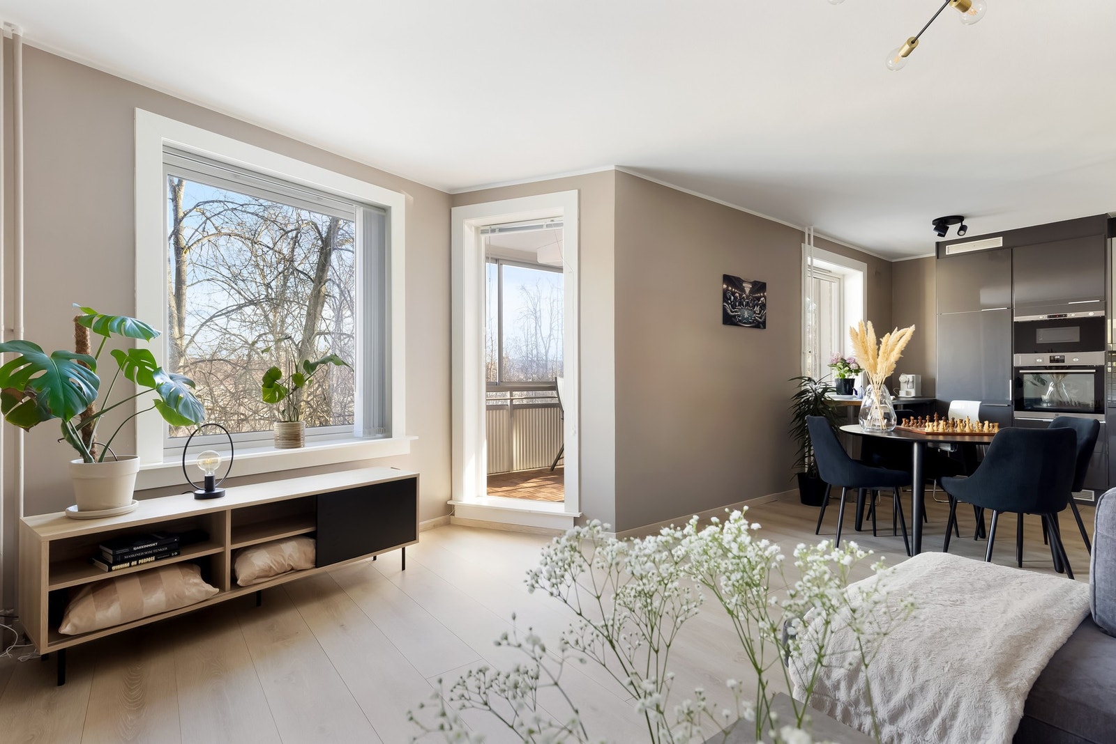 Her har du TV og internett inkludert i felleskostnadene. Galleribilde