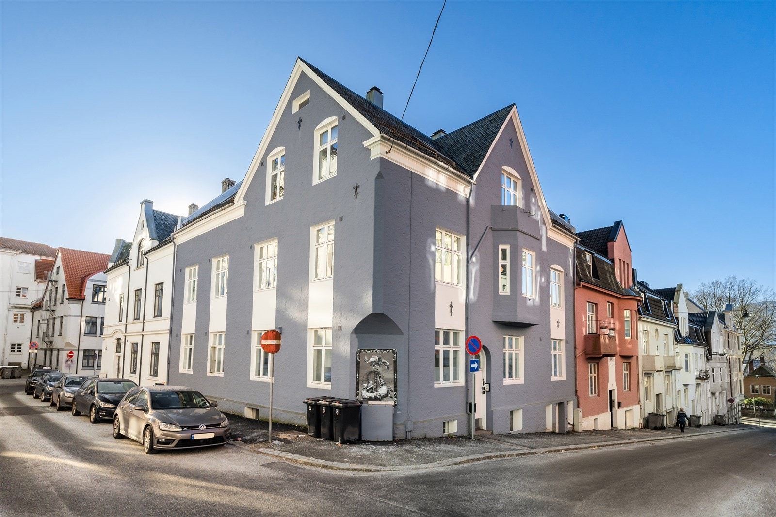 Velkommen til Erik Pontoppidans gate 9 - presentert av Therese Schutz Pettersen i Eiendomsmegler Vest. Galleribilde