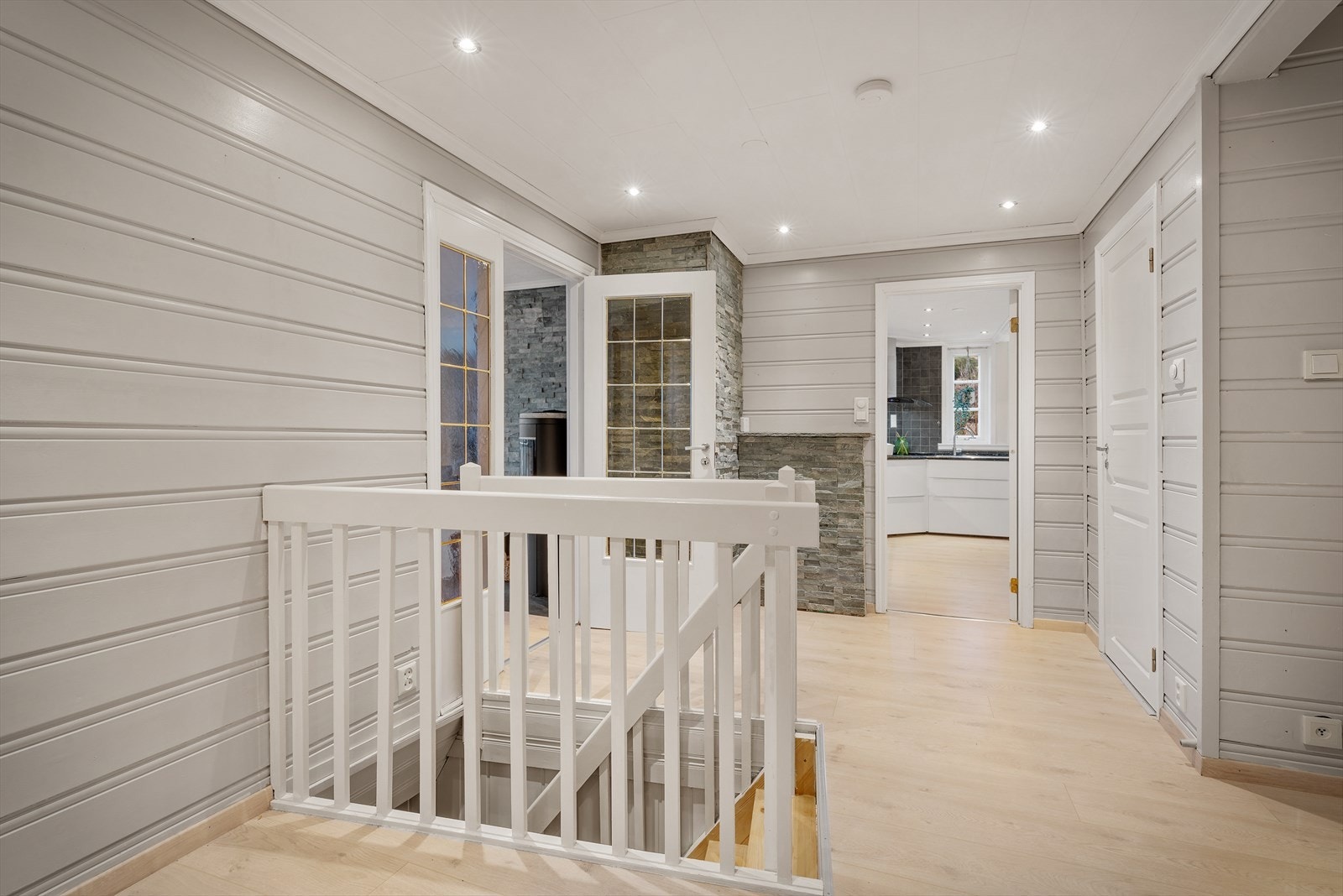 - Merk downlights i tak - Galleribilde