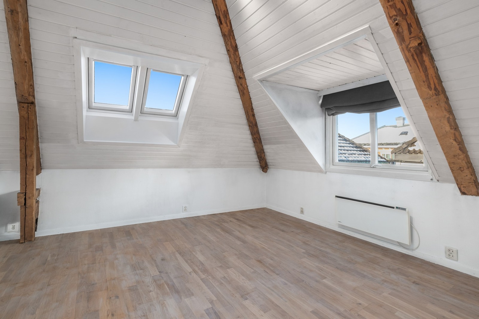 Oppholdsrommet gir rom for flere møbleringsmuligheter. Galleribilde