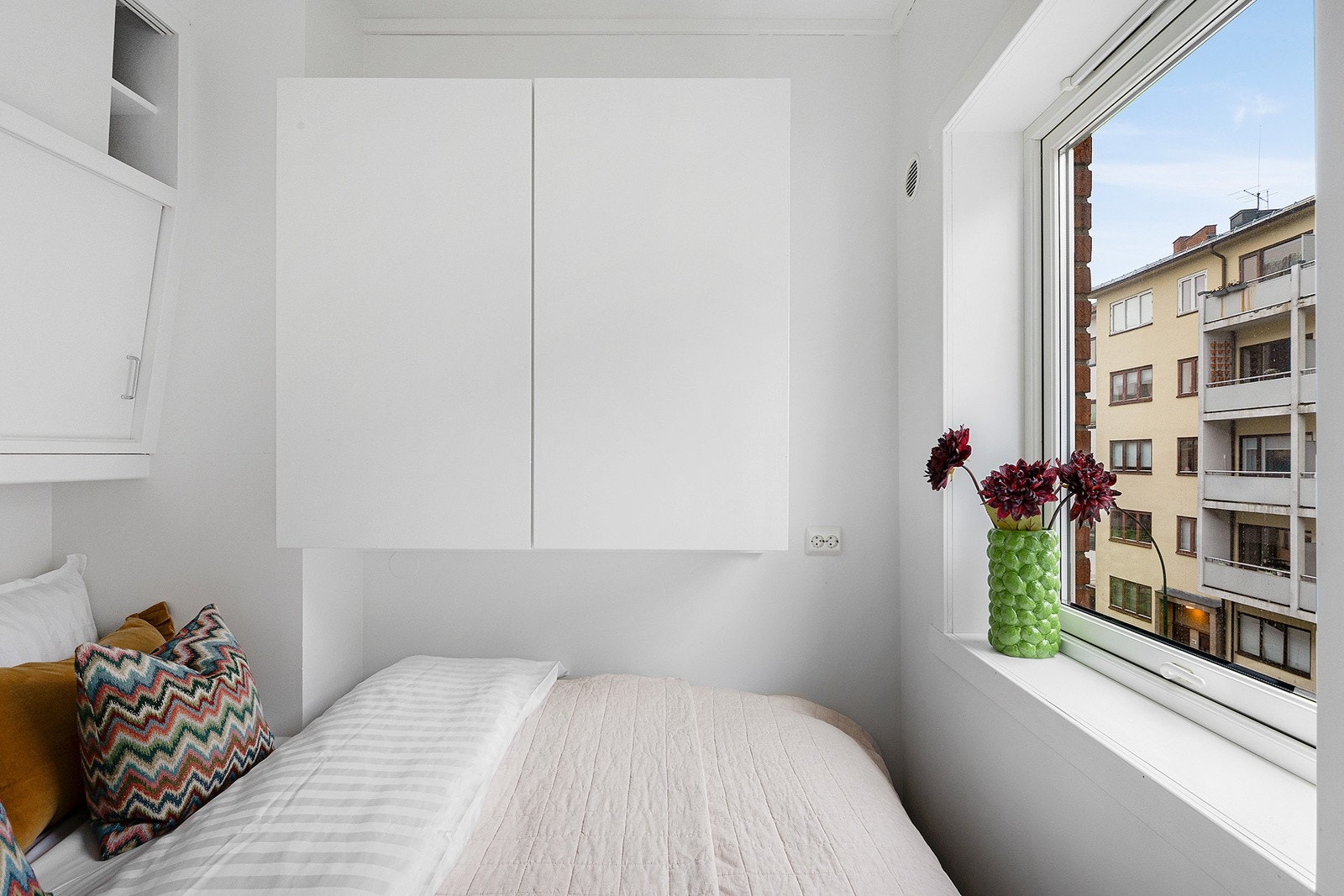 Selgers seng er 120 bred på det smaleste og 150 på det bredeste Galleribilde