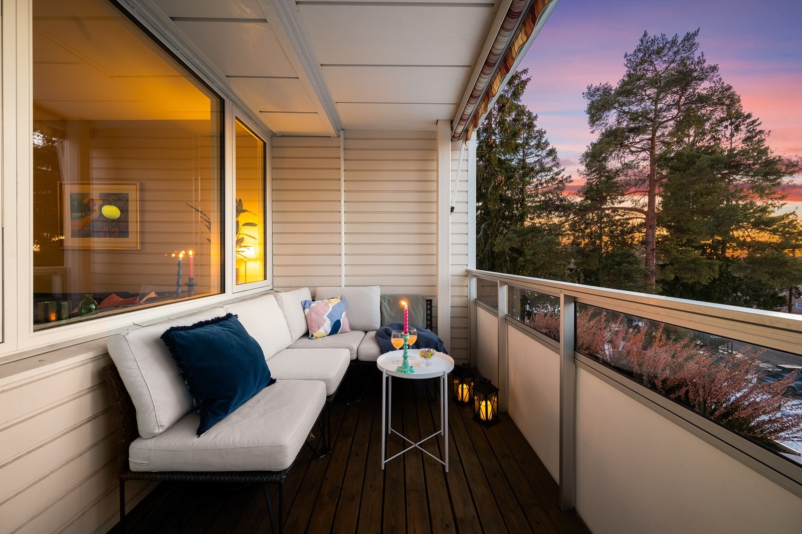 En lys og attraktiv 3-roms leilighet med populær beliggenhet på Oppsal. Galleribilde