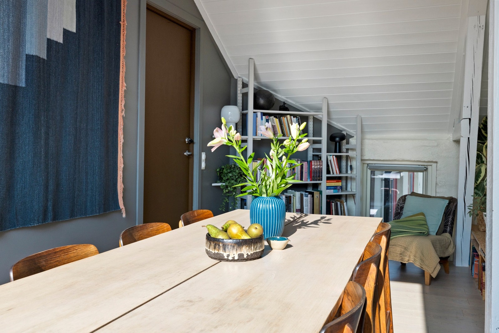 Lekker 5-roms loftsleilighet over to plan Galleribilde