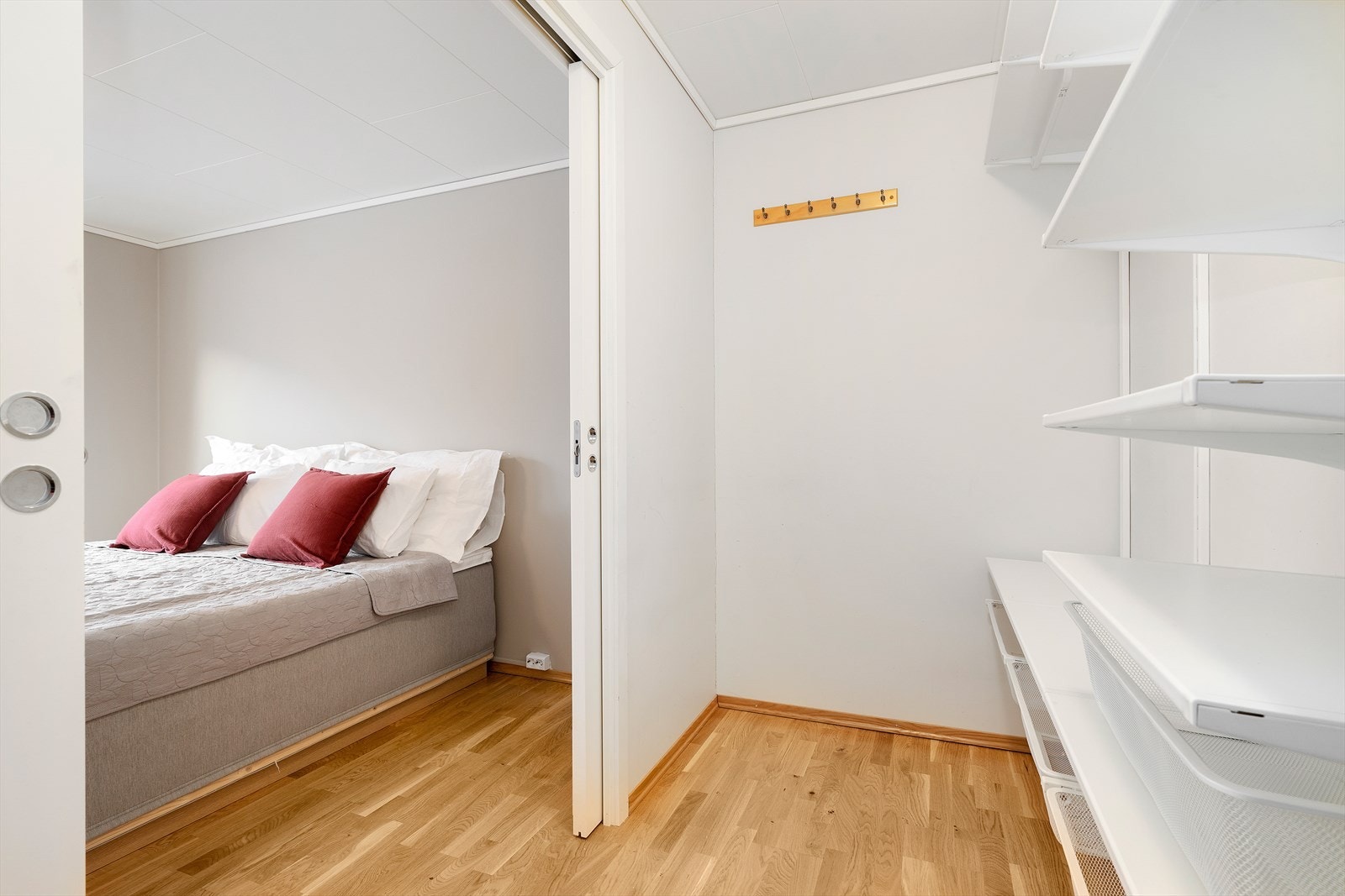 Garderobe/omkledningsrom Galleribilde