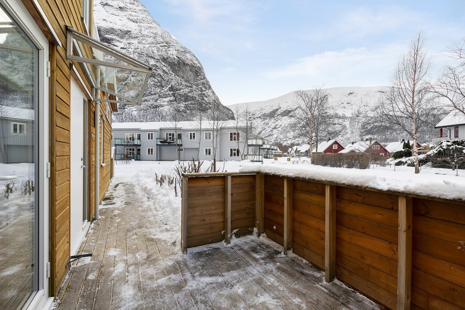 Markterrasse ved inngangsparti Galleribilde