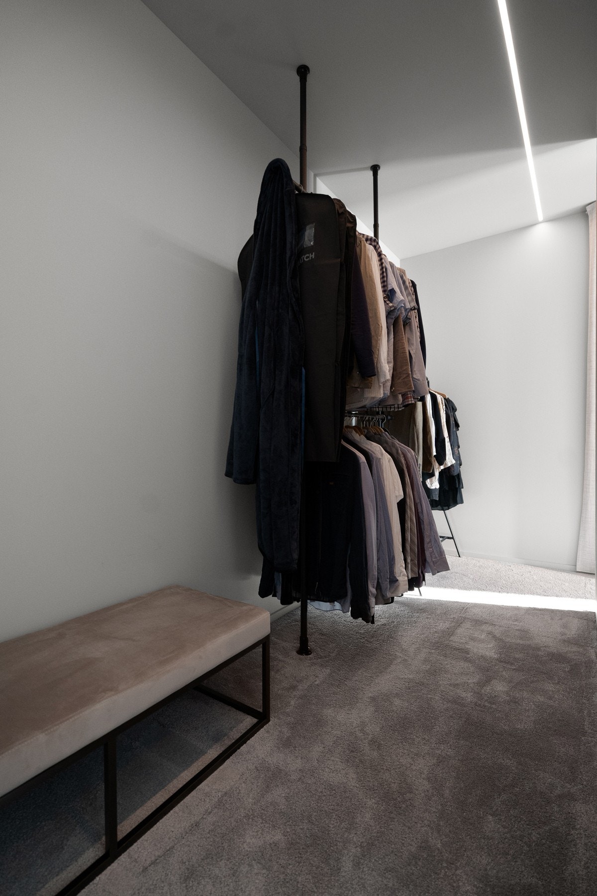 Walk in garderobe. Galleribilde