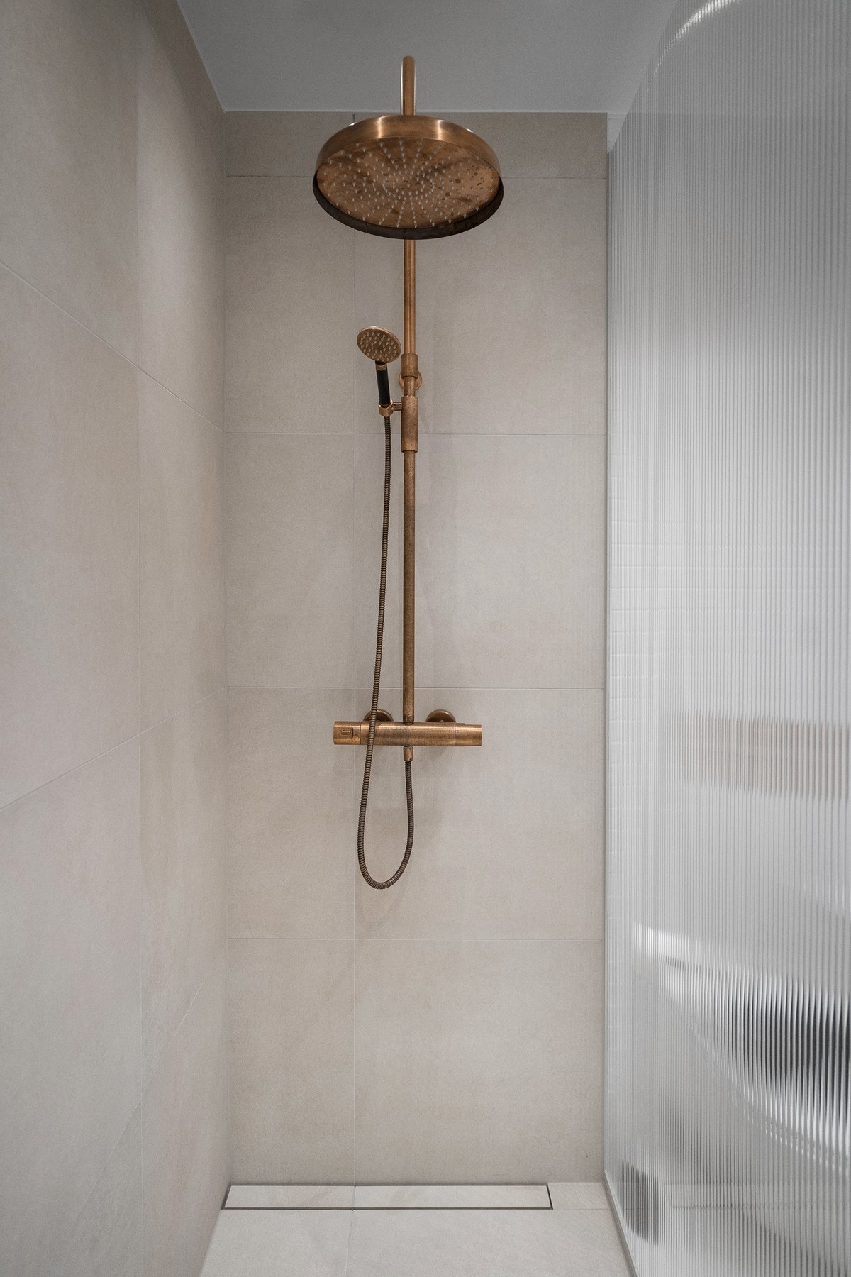 Lekker dusjnisje på bad i u.etg. Galleribilde