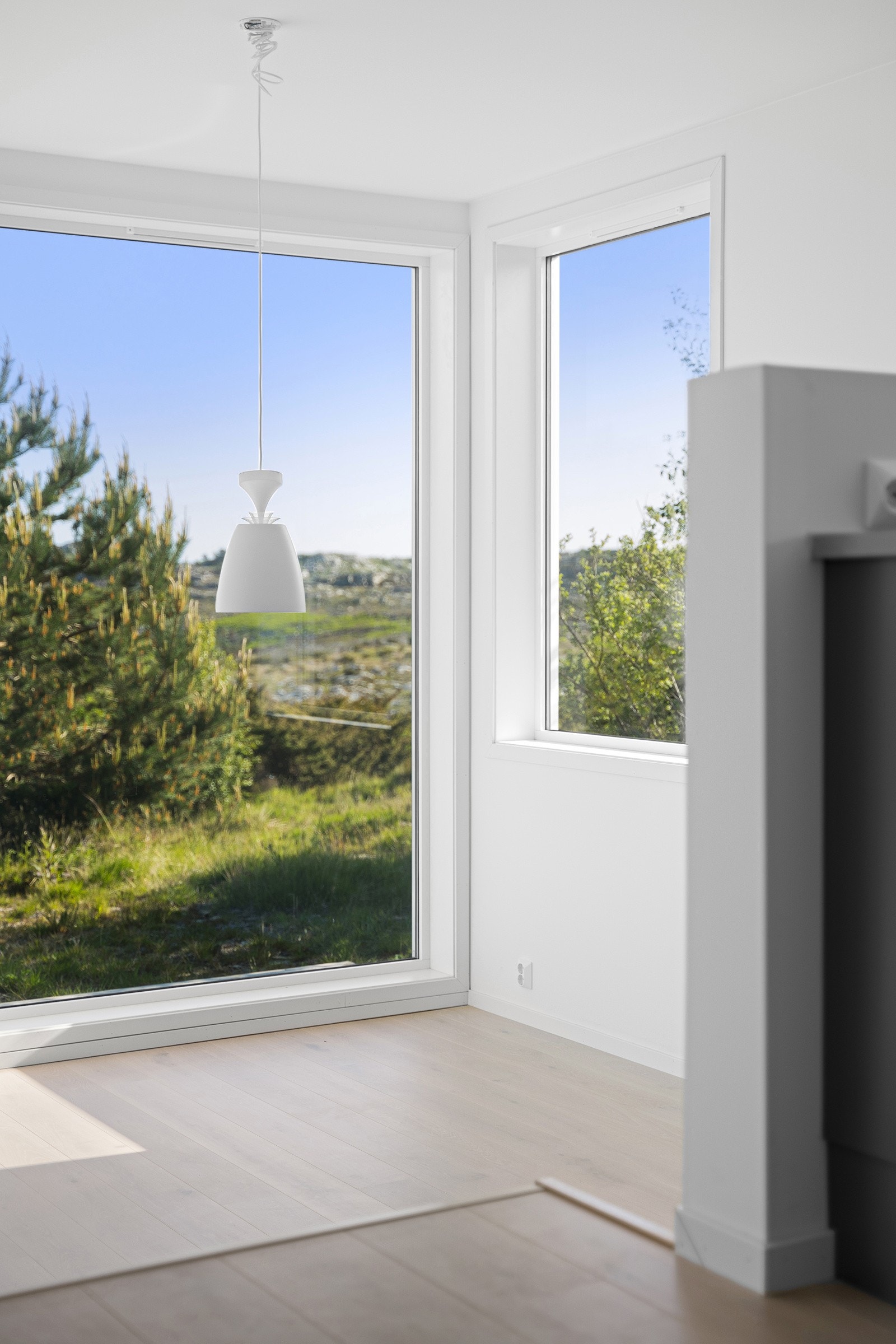 Spiseplass med utsikt til naturen Galleribilde