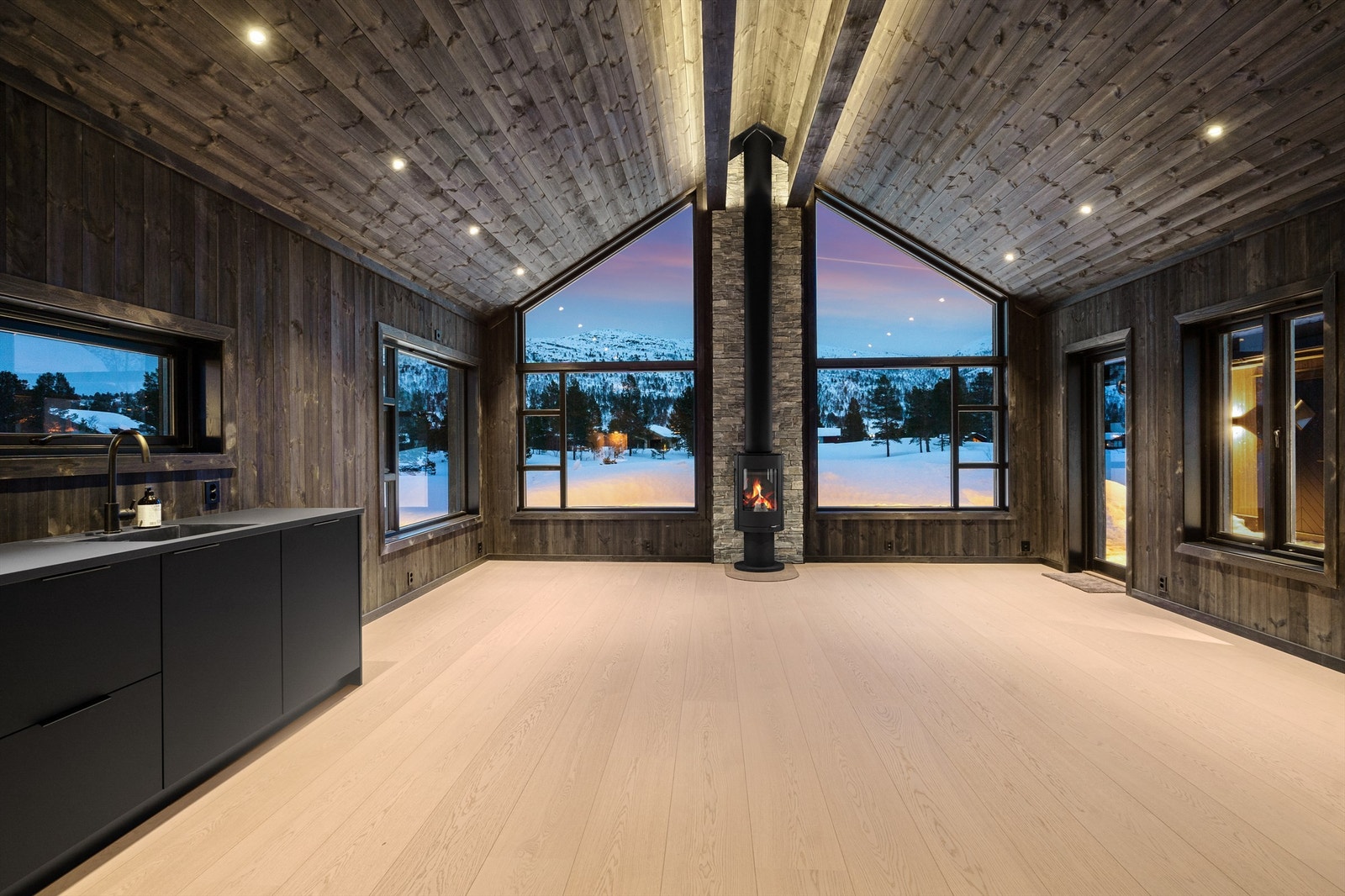 - Otrosvegen 7 - Galleribilde