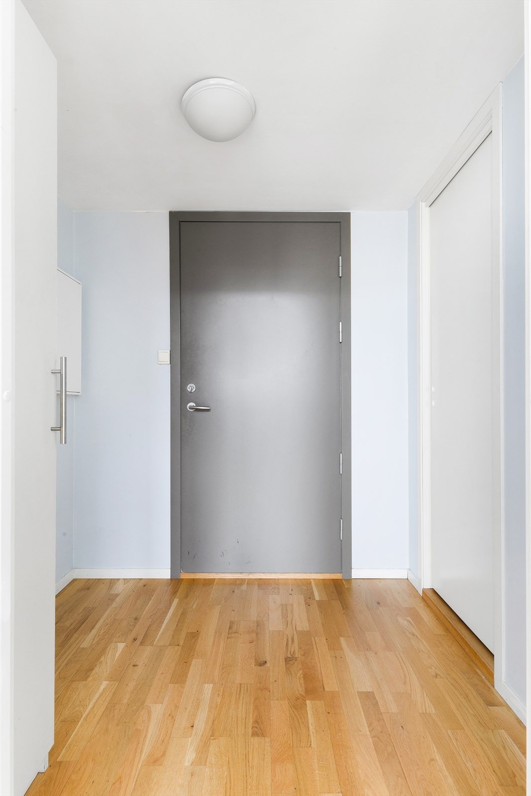 Leiligheten har enkel adkomst via felles trappegang. Galleribilde