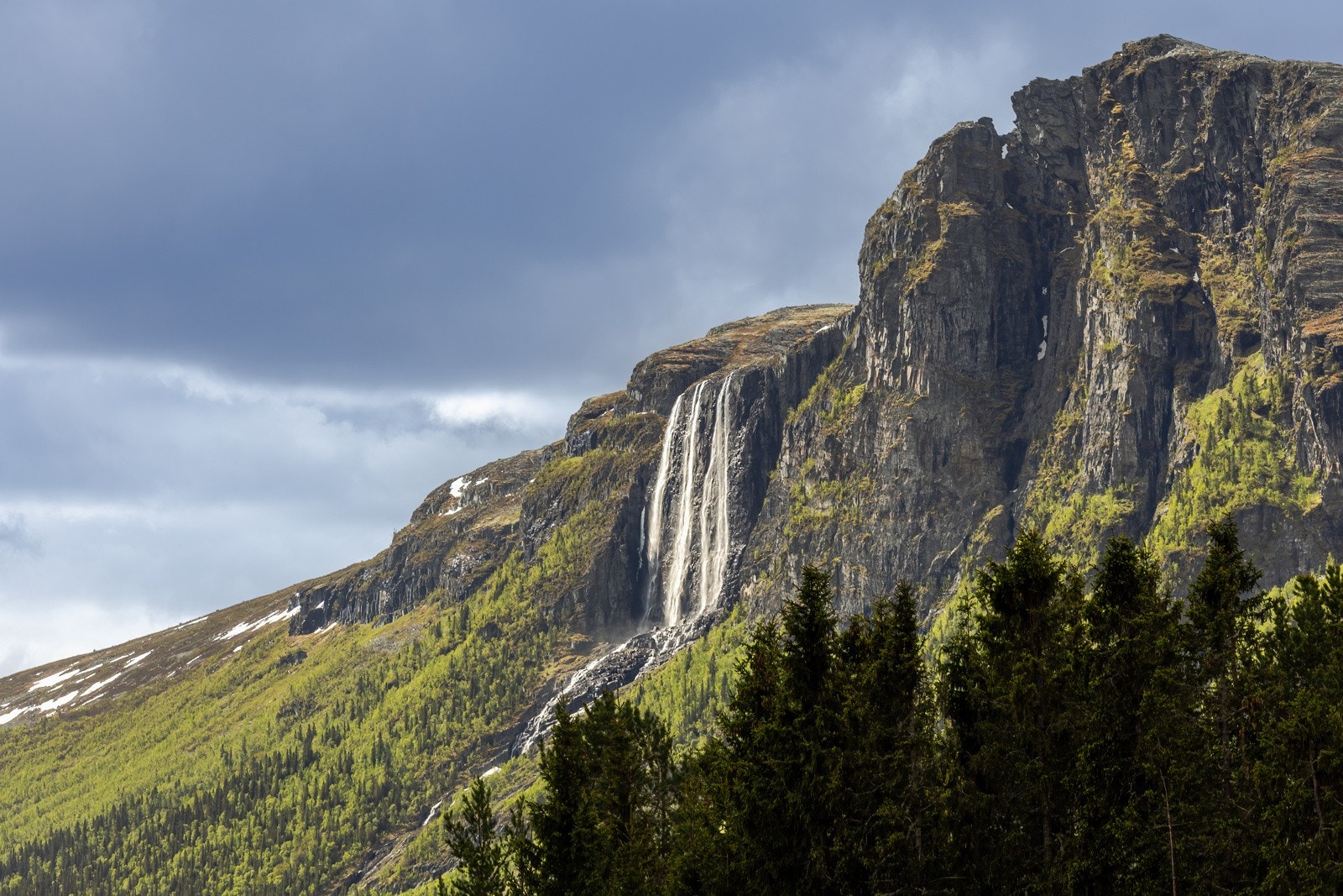 Hydnefossen Galleribilde