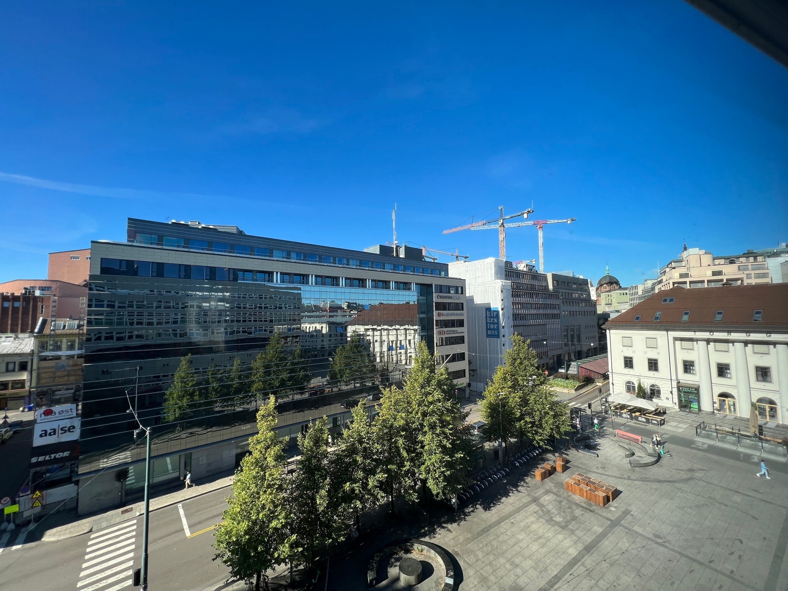 Utsikt fra etasjen Galleribilde