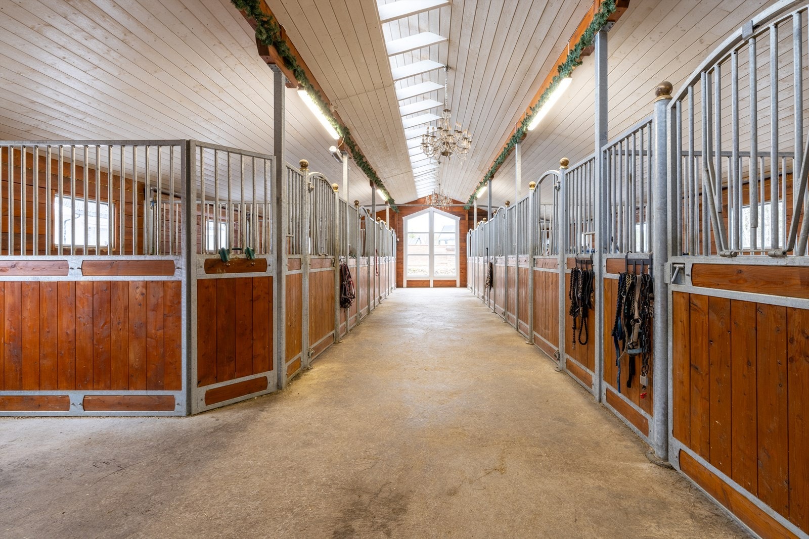 Her er det gode muligheter for hestehold. Galleribilde