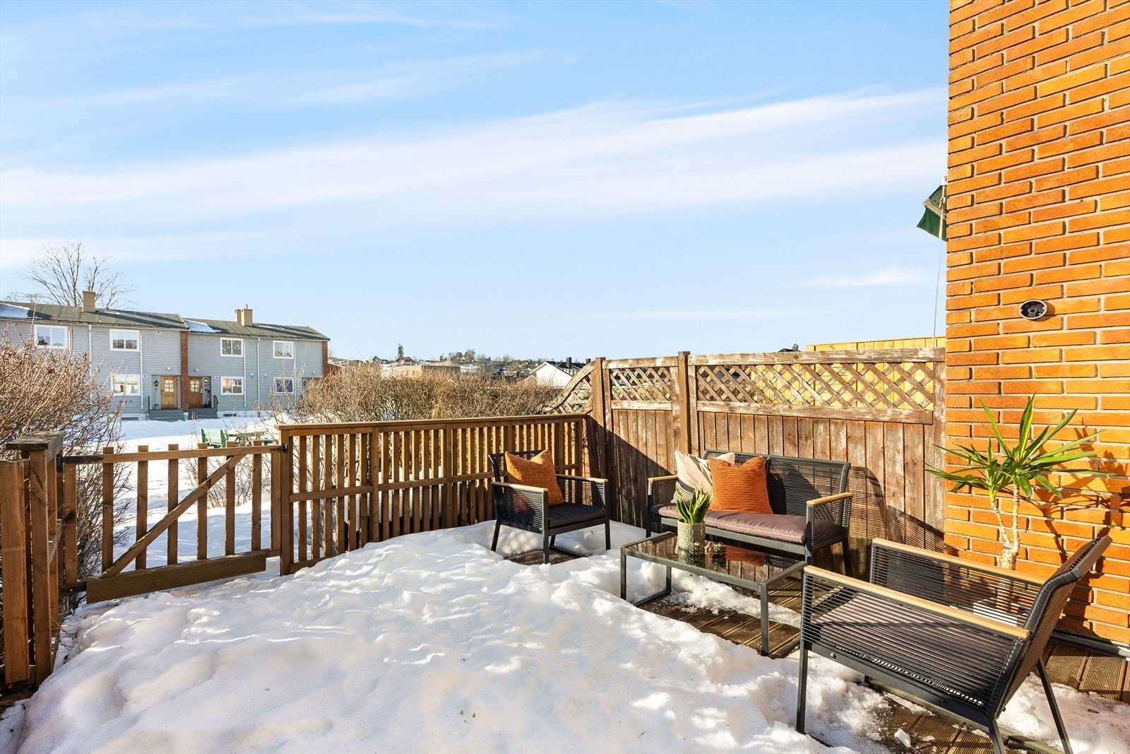 Hyggelig vestvendt uteområde. Galleribilde