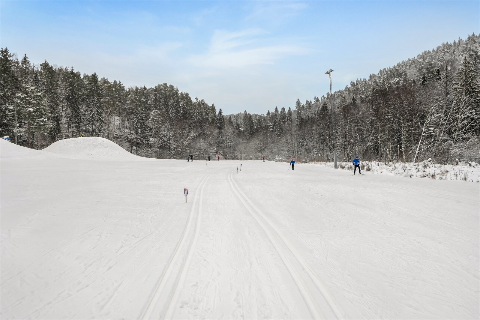 Nærhet til Skullerudstua med et bredt utvalg av lysløyper. Galleribilde