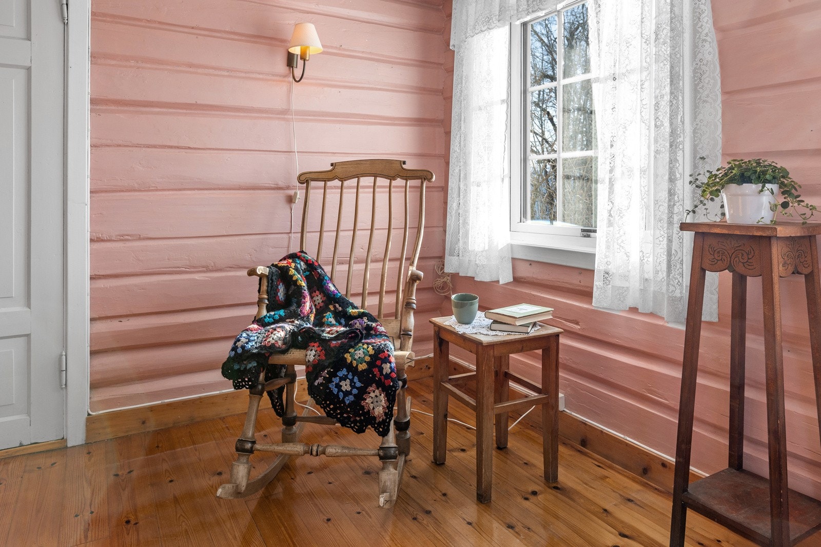 Boligen selges delvis møblert og uten ytterligere rengjøring Galleribilde