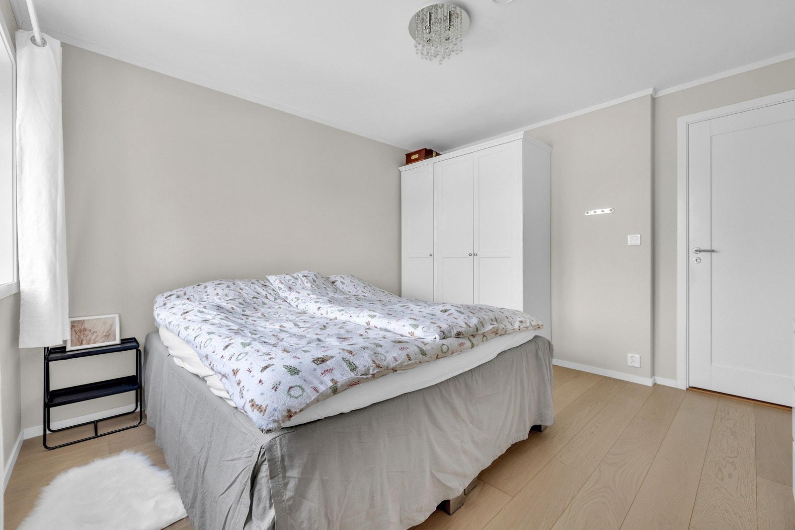 Her er det også garderobeskap for oppbevaring. Galleribilde