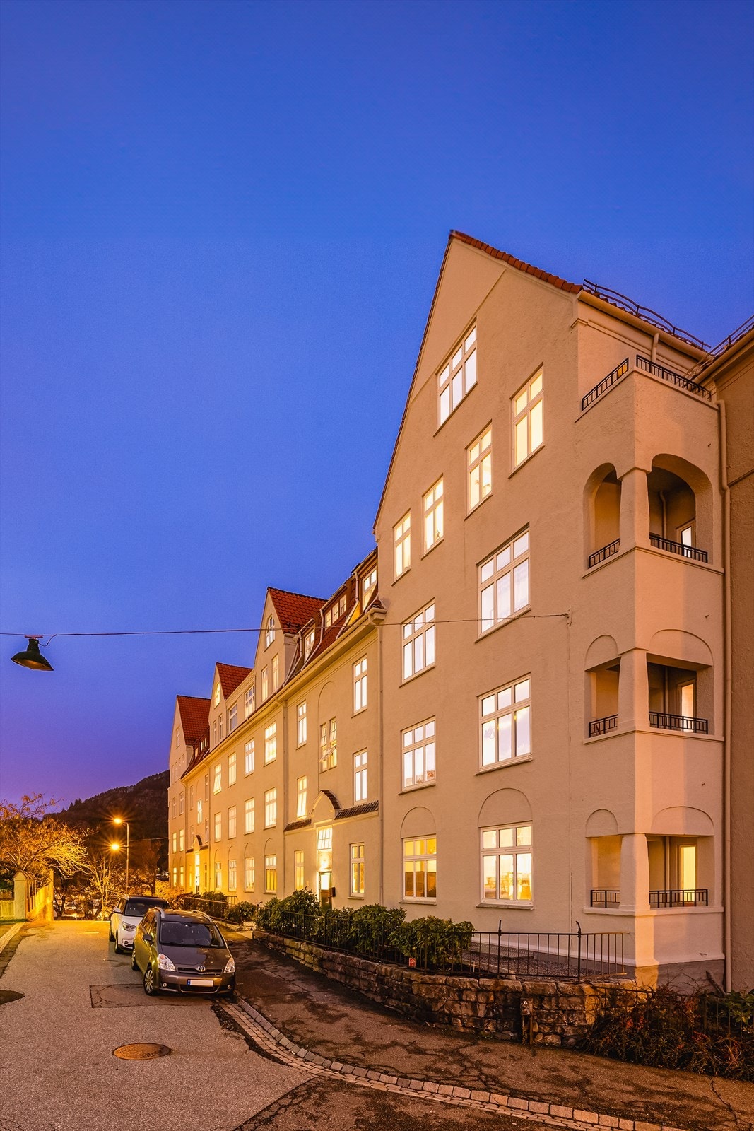 Stemningsfull kveldsstemning. Galleribilde