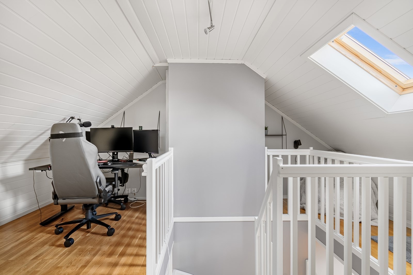 Loft rom Galleribilde