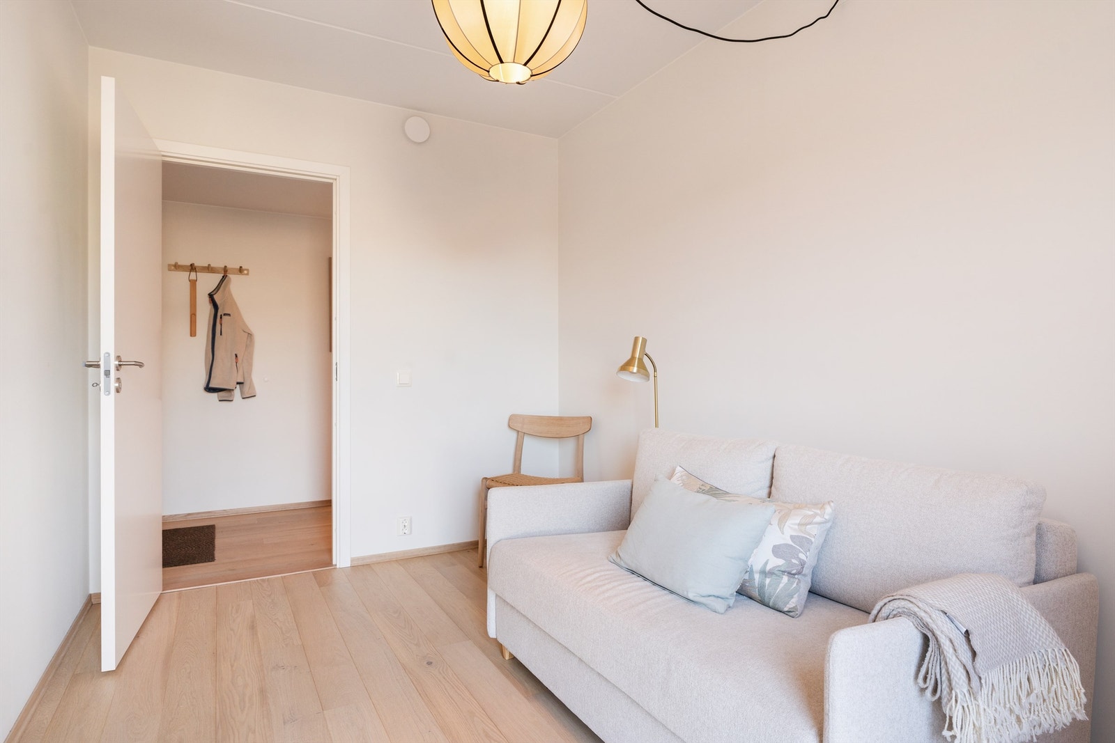 Rommet er naturligvis fleksibelt i bruk og passer perfekt som gjesterom, barnerom eller kontor. Galleribilde