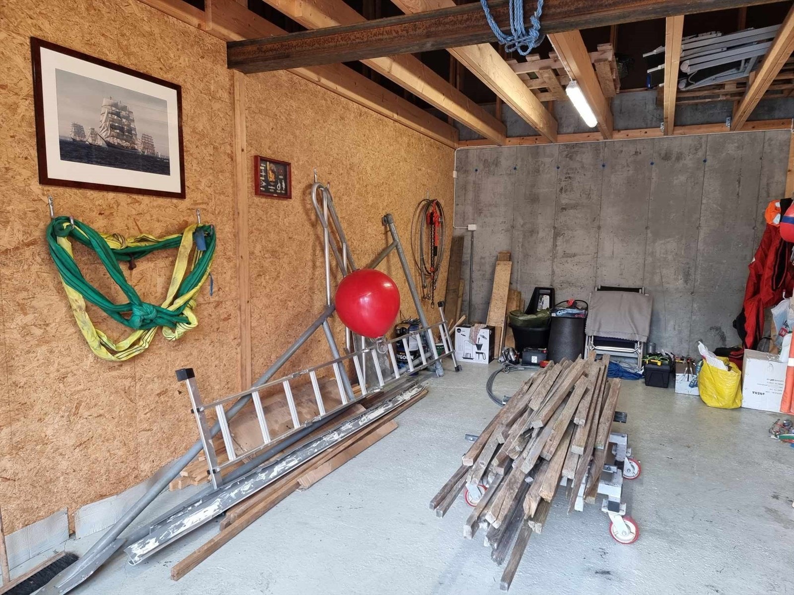 Naustbod (med loft som ikke er tatt i bruk) Galleribilde