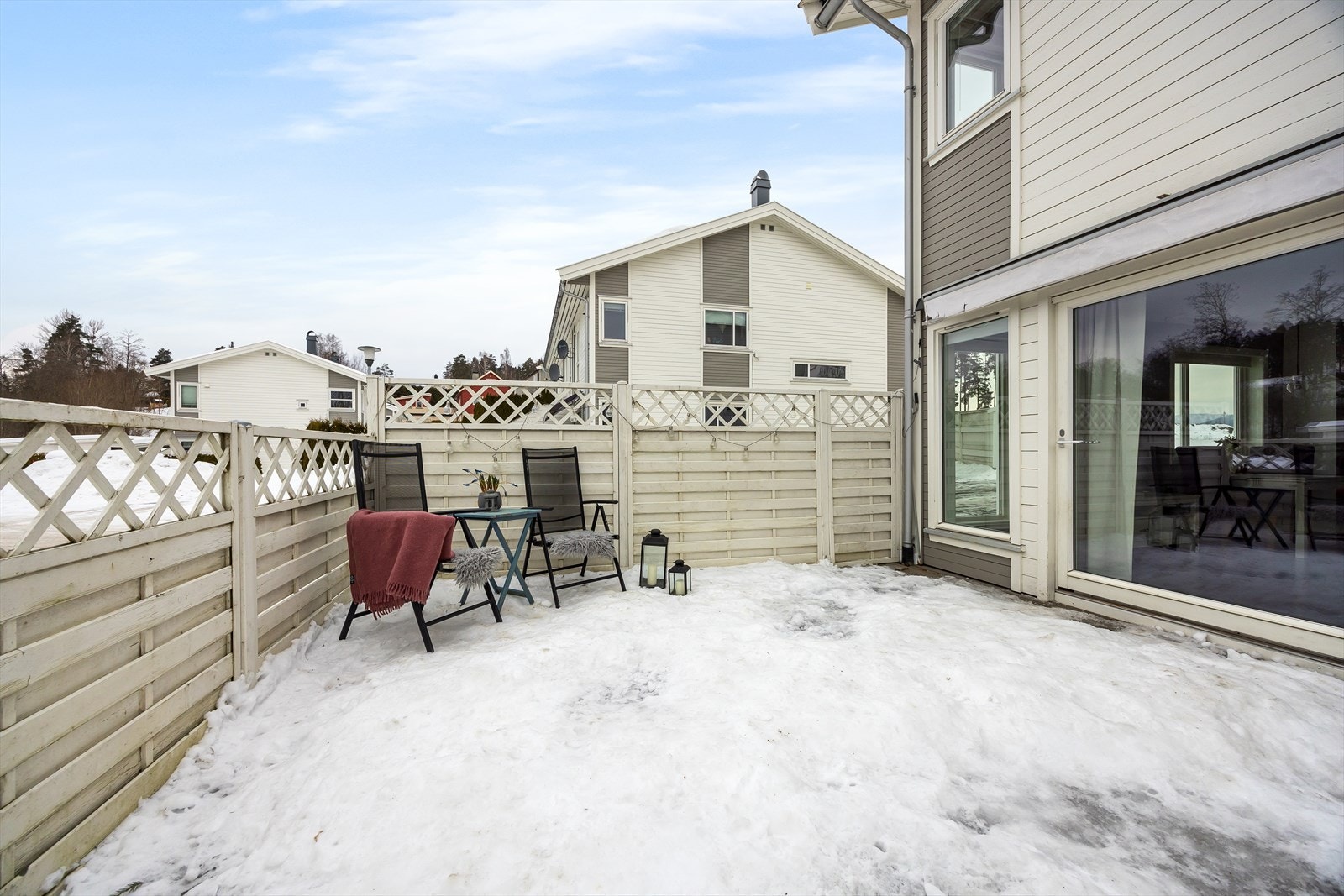 Stor terrasse på ca 23 m2. Galleribilde