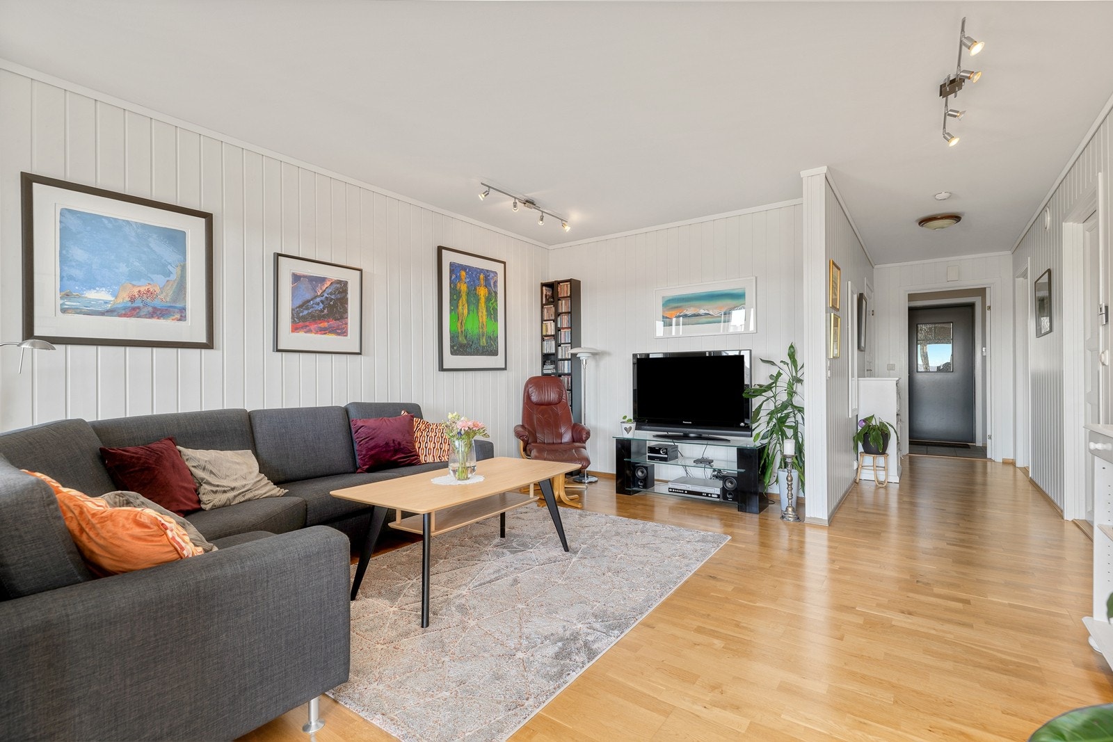 Leiligheten har en god planløsning som gjør den enkel å møblere. Galleribilde