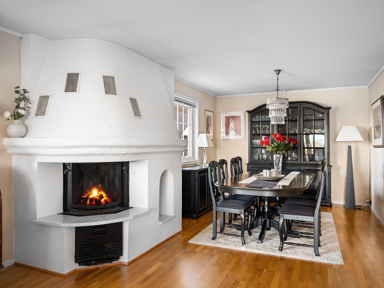 Flott spisestue Galleribilde