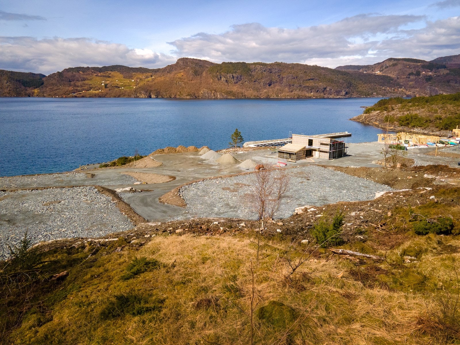 Alle tomtene ligger meget gunstig med sol og utsikt Galleribilde