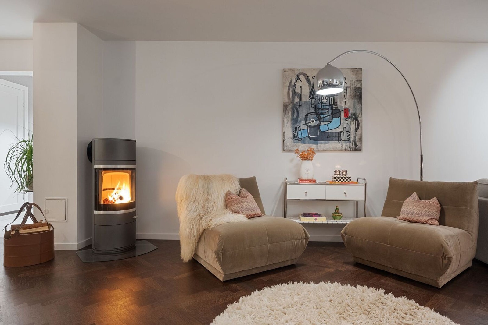 Peis sørger for lun varme og hygge Galleribilde