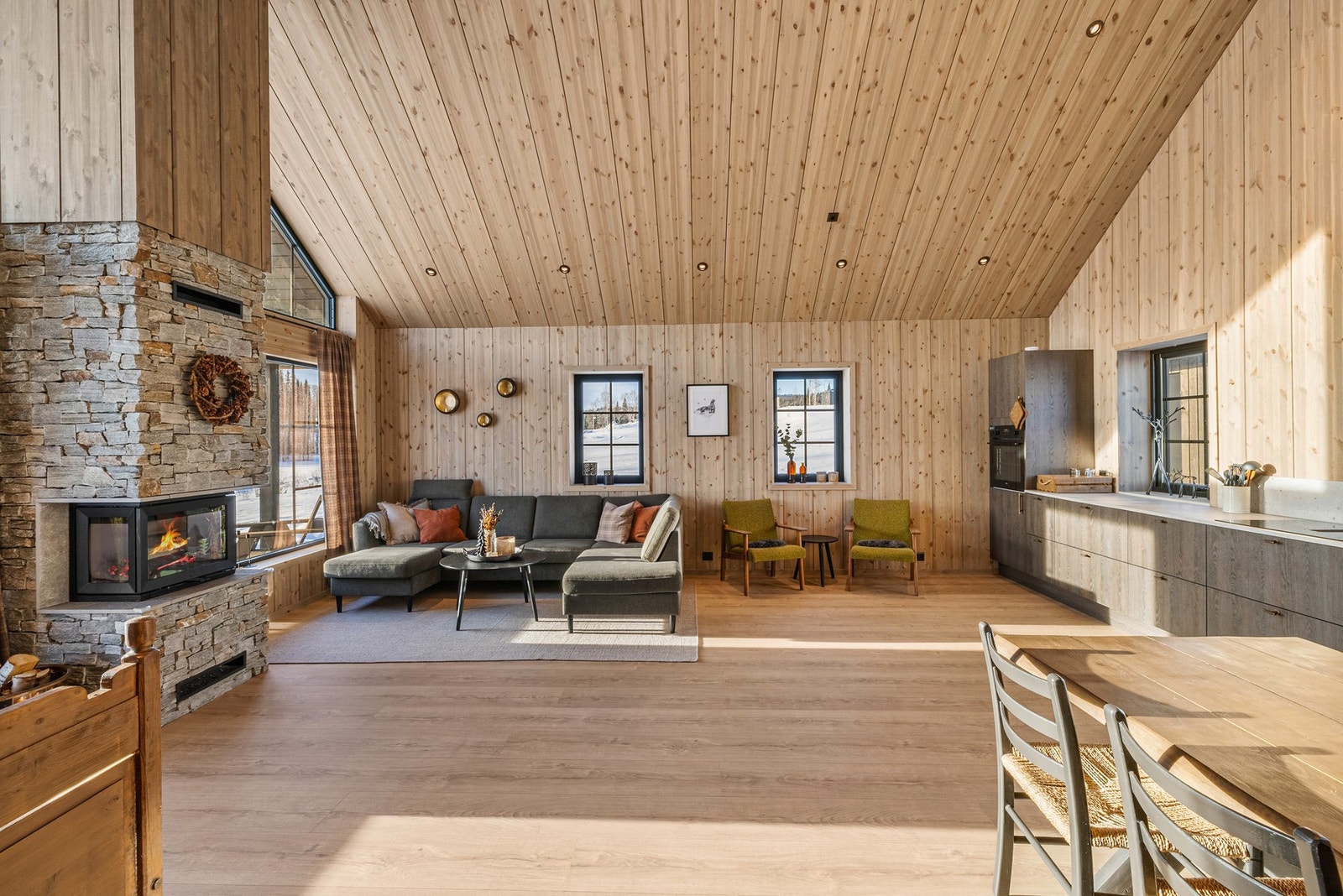 Moderne og innbydende hytte med flott fjellhytte preg Galleribilde