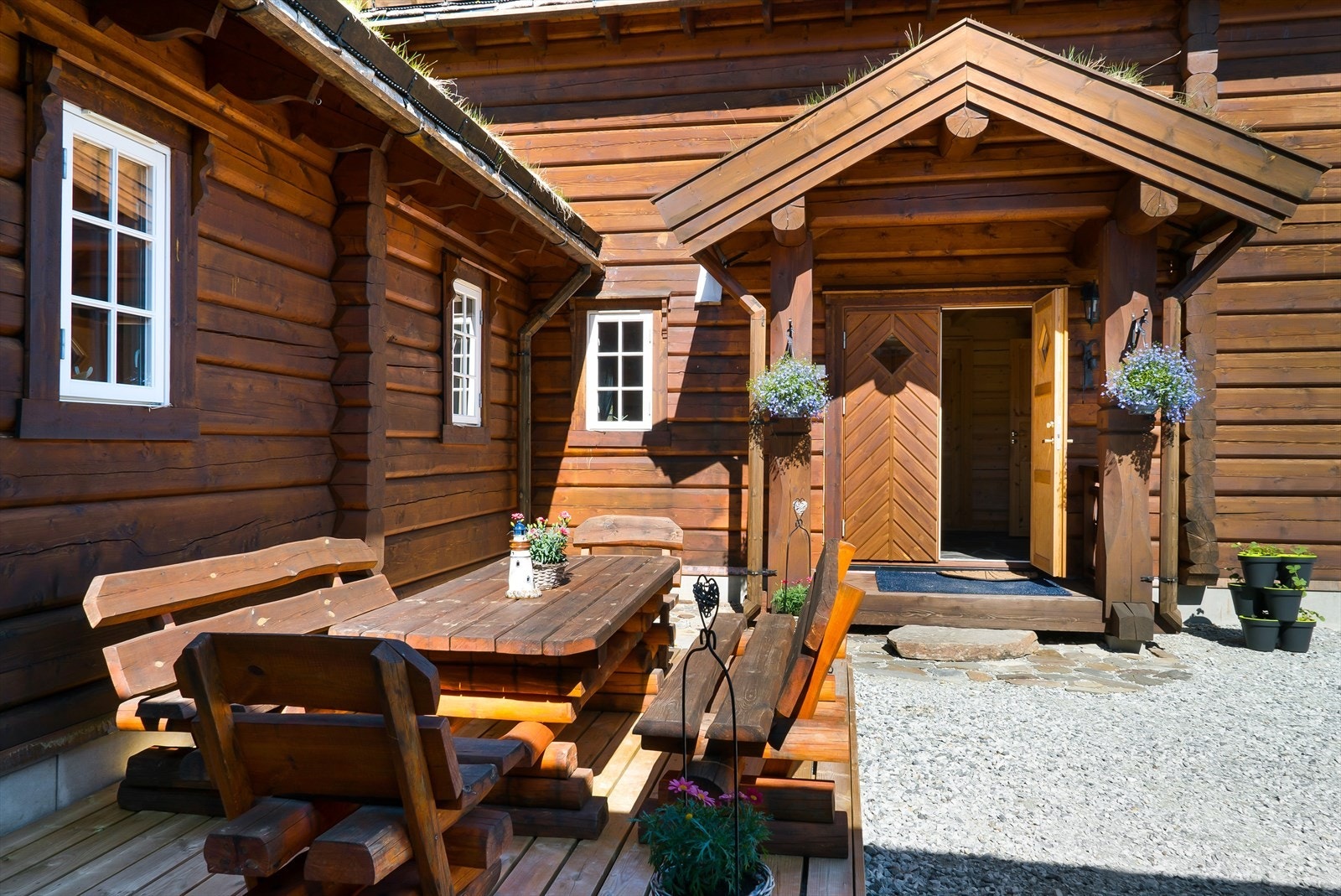 Her kan morgenkaffen nytes Galleribilde