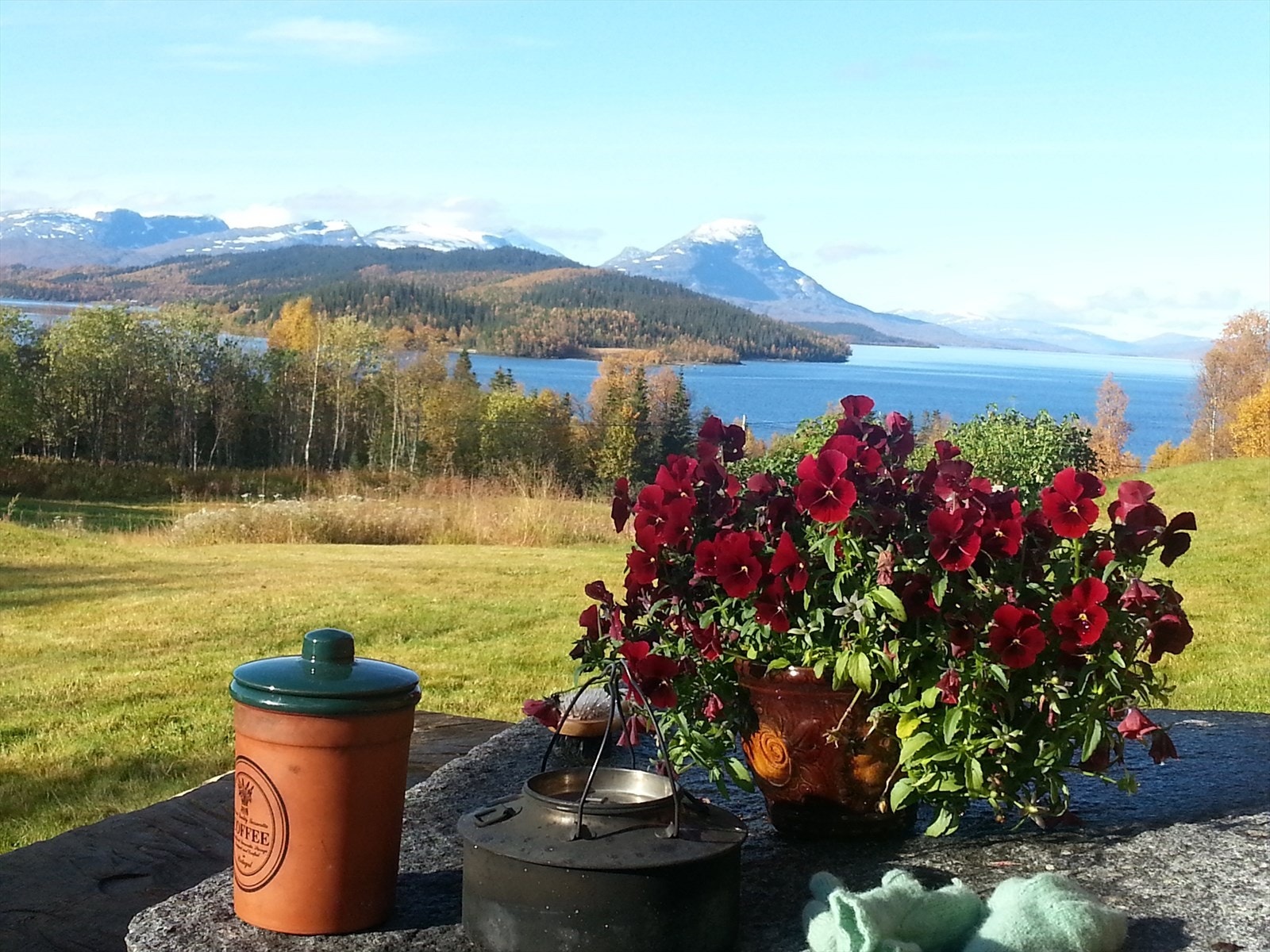 Kaffen er klar! Ta kontakt med megler for visning. Galleribilde