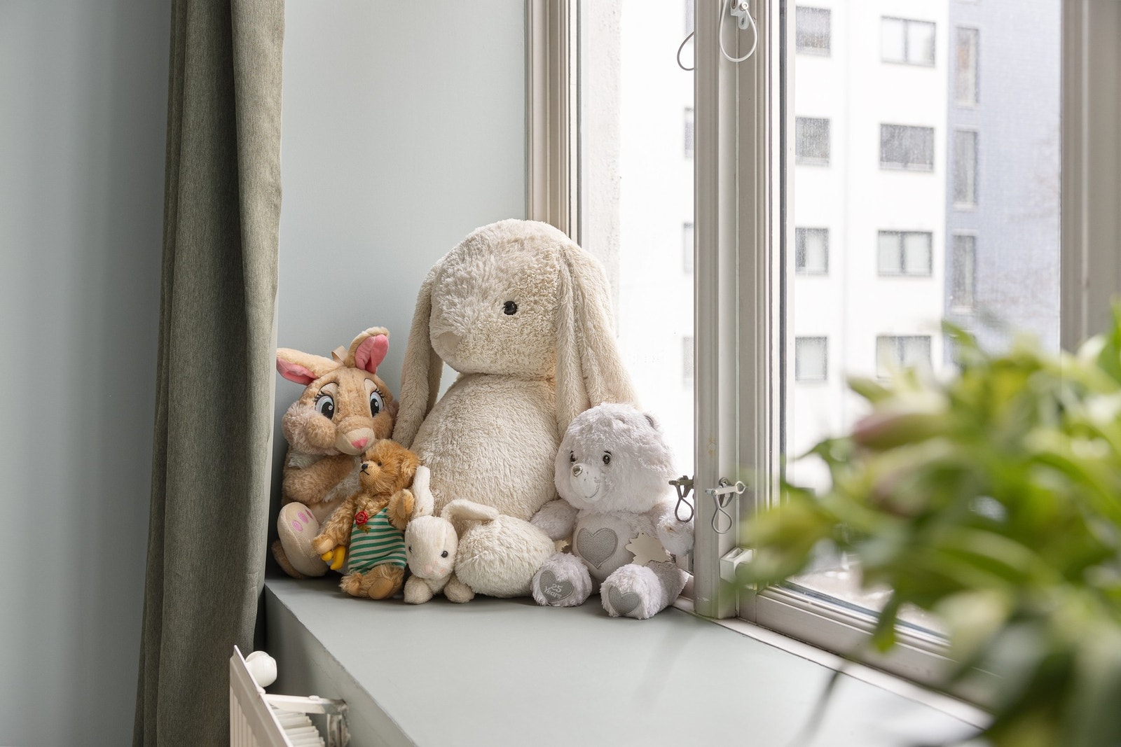 Dype vinduskarmer. Galleribilde