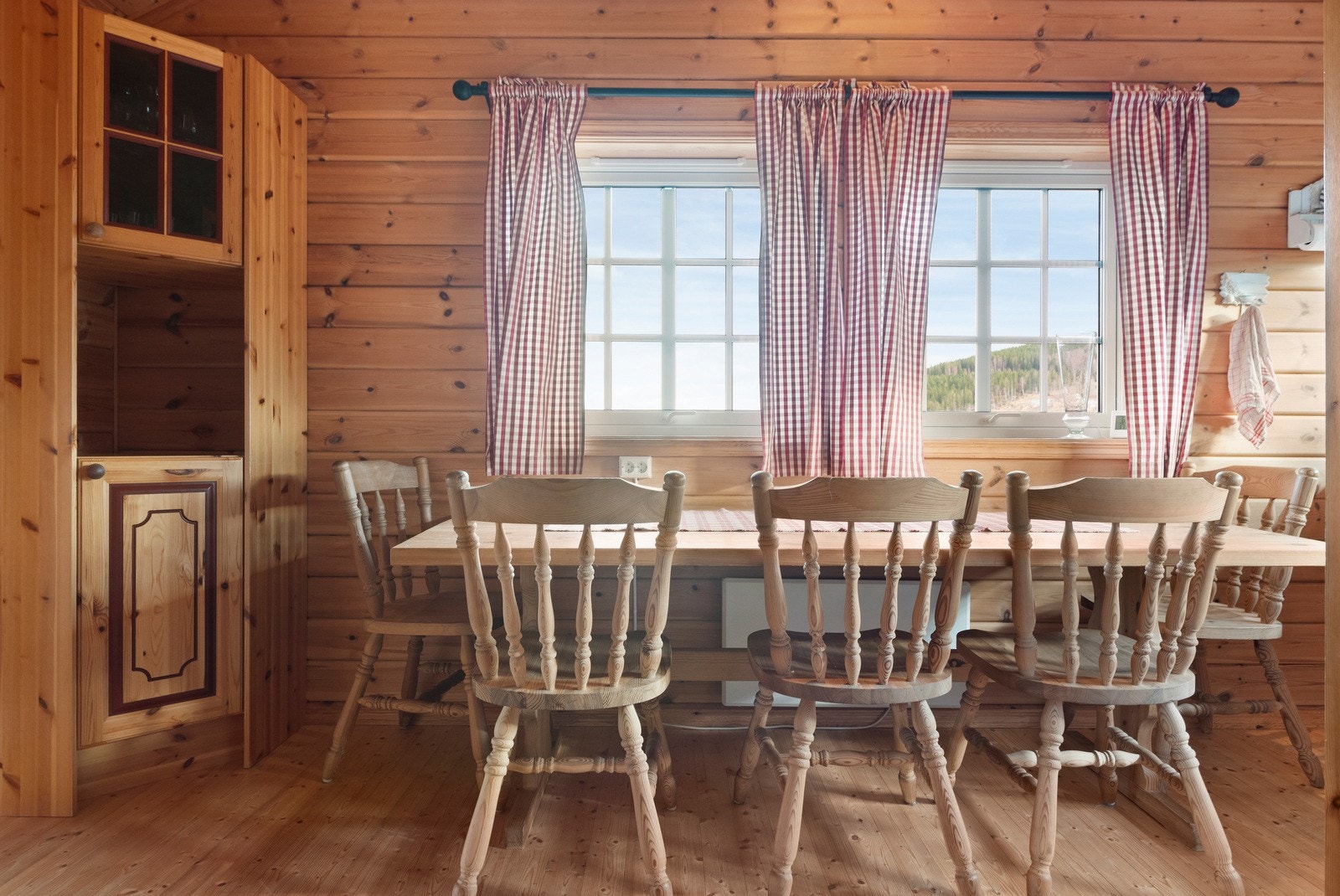 PLass til spisegruppe for 6-8 personer. Galleribilde