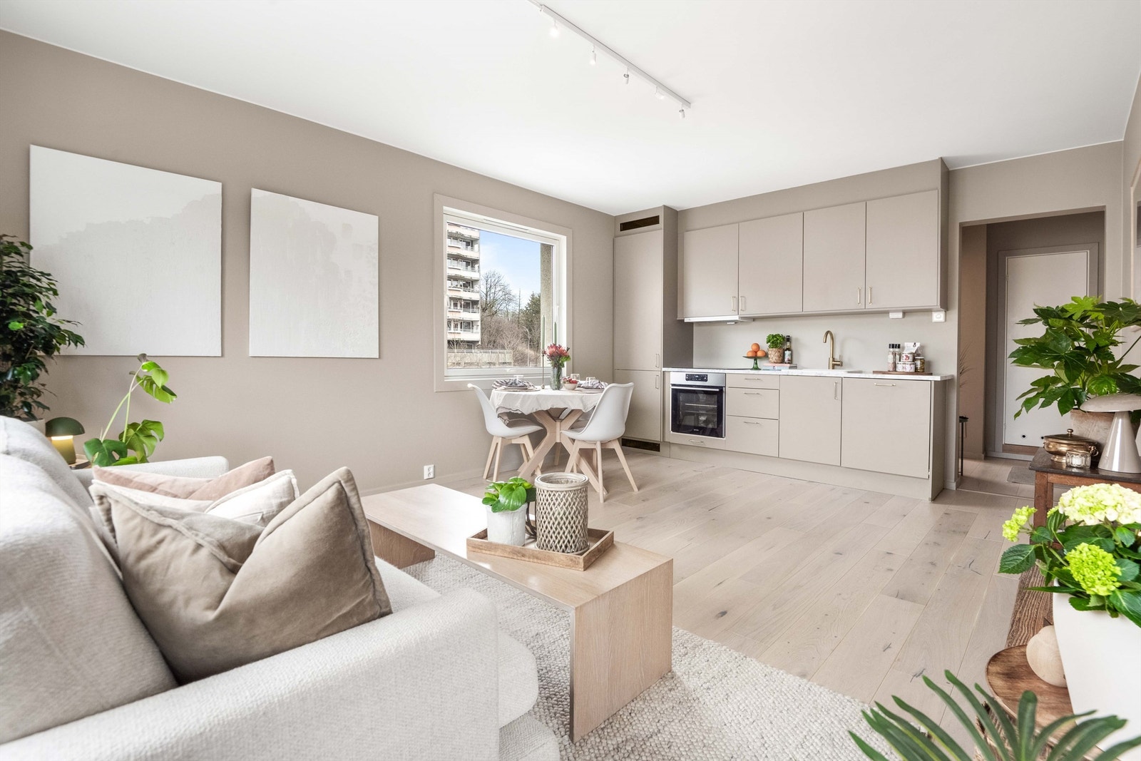 Velkommen til Askergata 2 presentert av Kristoffer Stormfelt v/Krogsveen! Galleribilde