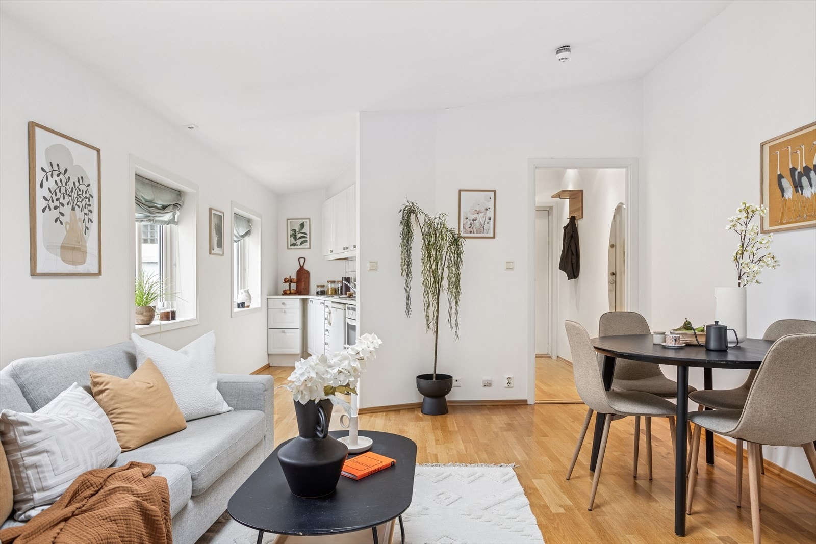 Urban 2-roms loftsleilighet som ble etablert tidlig på 2000 tallet, ferdigattest foreligger. Galleribilde