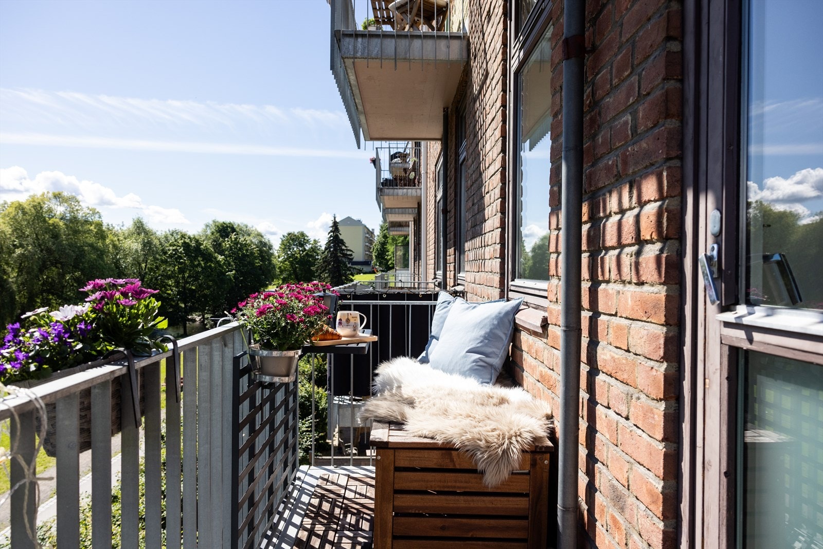 - Nordøstvendt balkong på ca. 3 kvm - Galleribilde