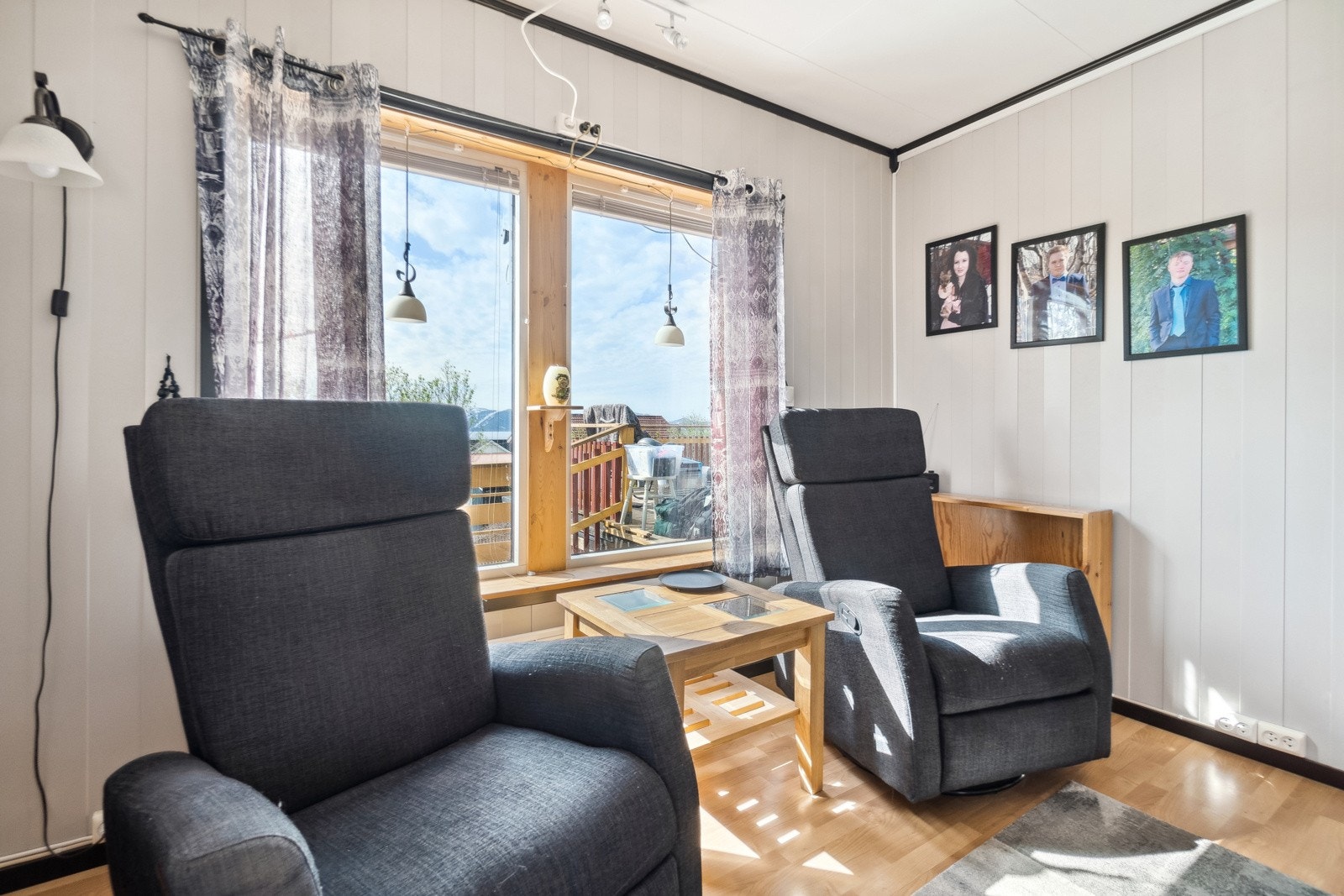 Stuen har nylig blitt overflatebehandlet. Galleribilde